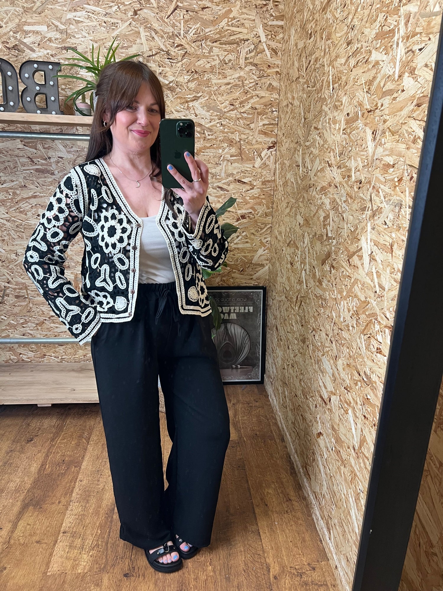 Knitwear/Sweatshirts