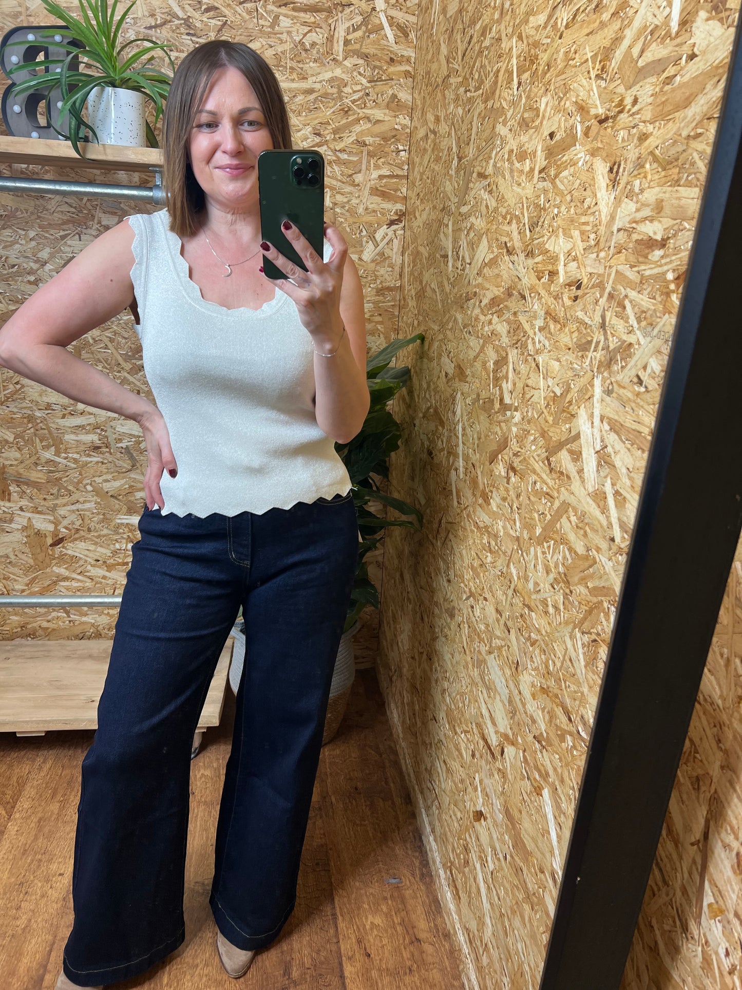 Lurex Scallop Top Cream