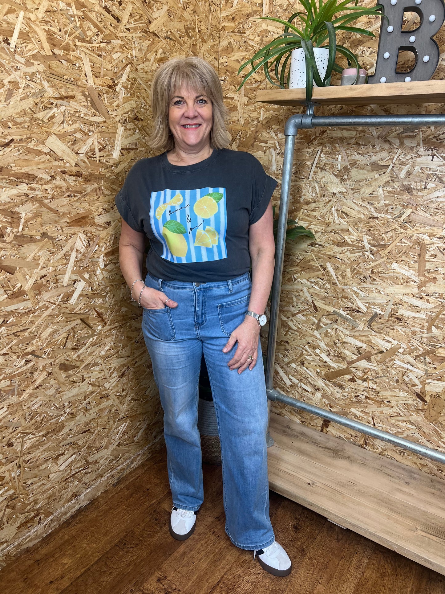 Lemons and Sun Tee