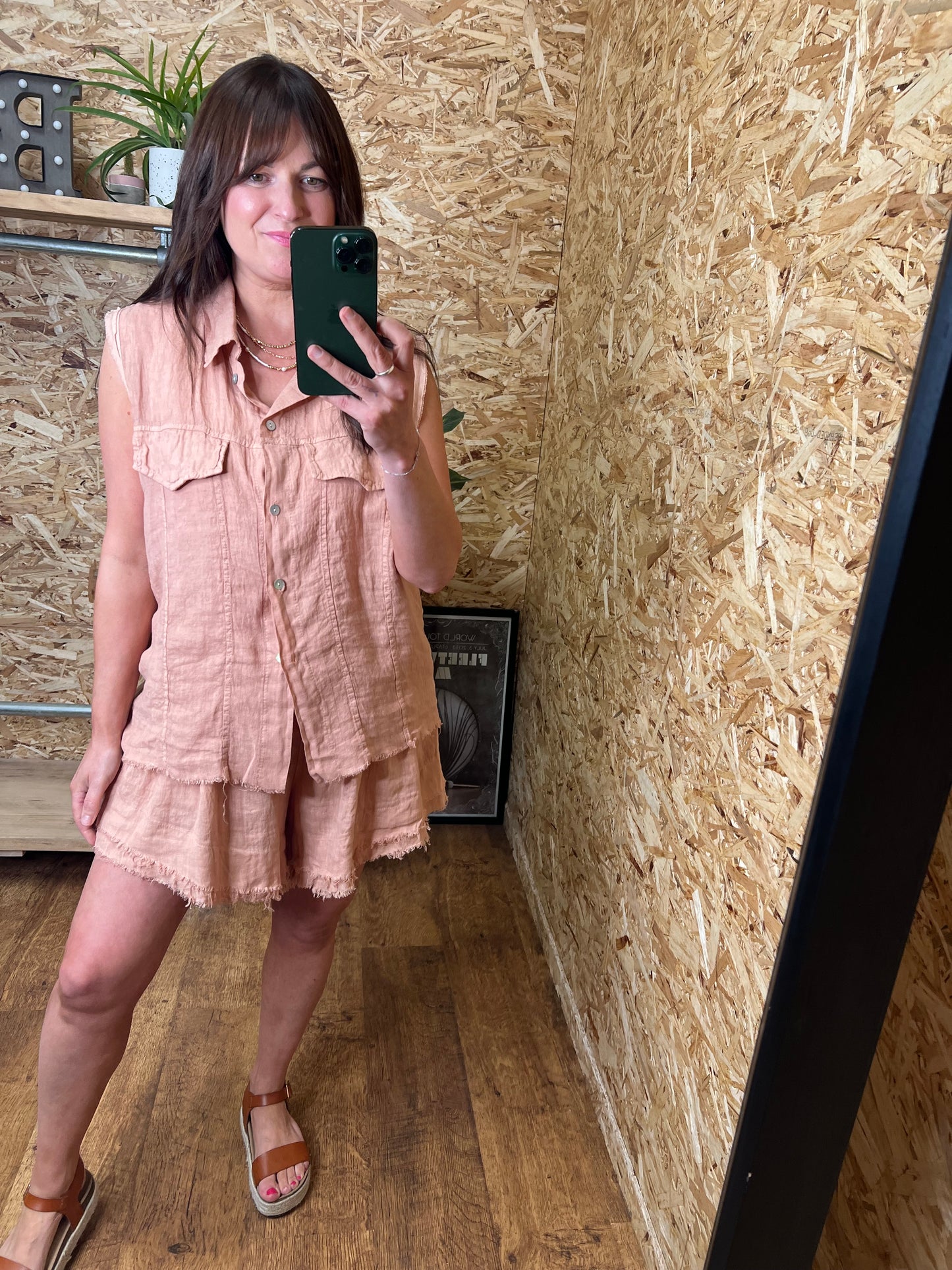 Athena Linen Sleeveless Shirt
