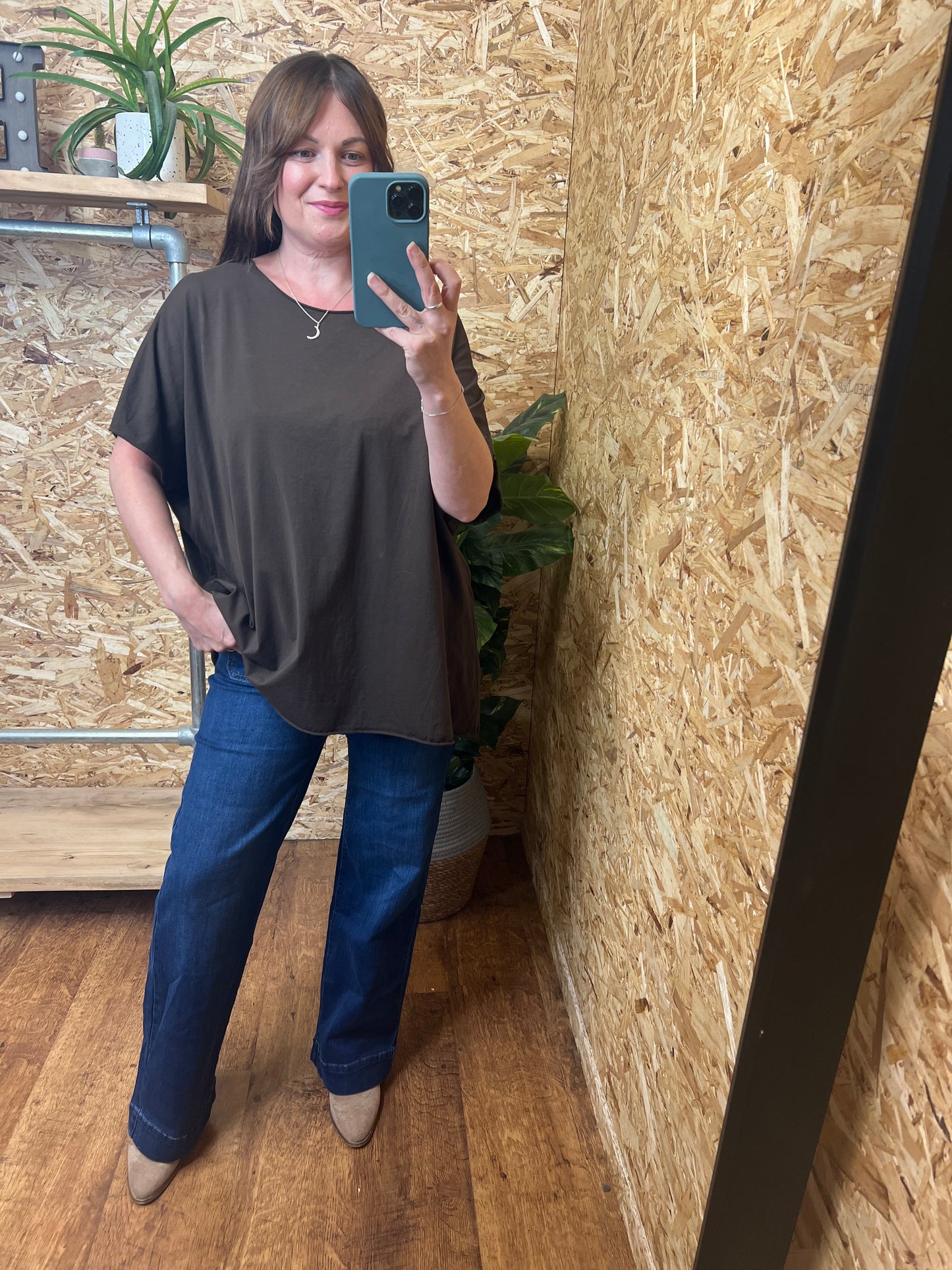 Basic Oversized Tee