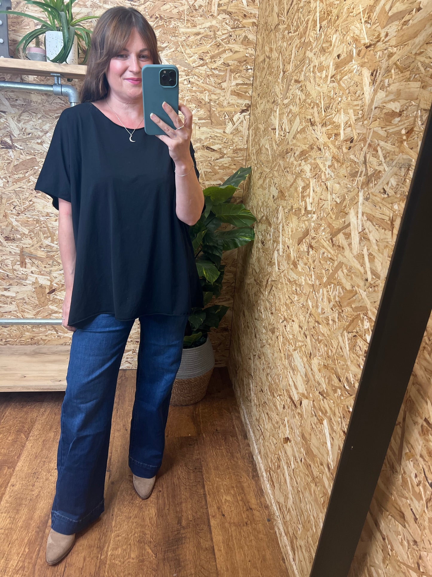 Basic Oversized Tee