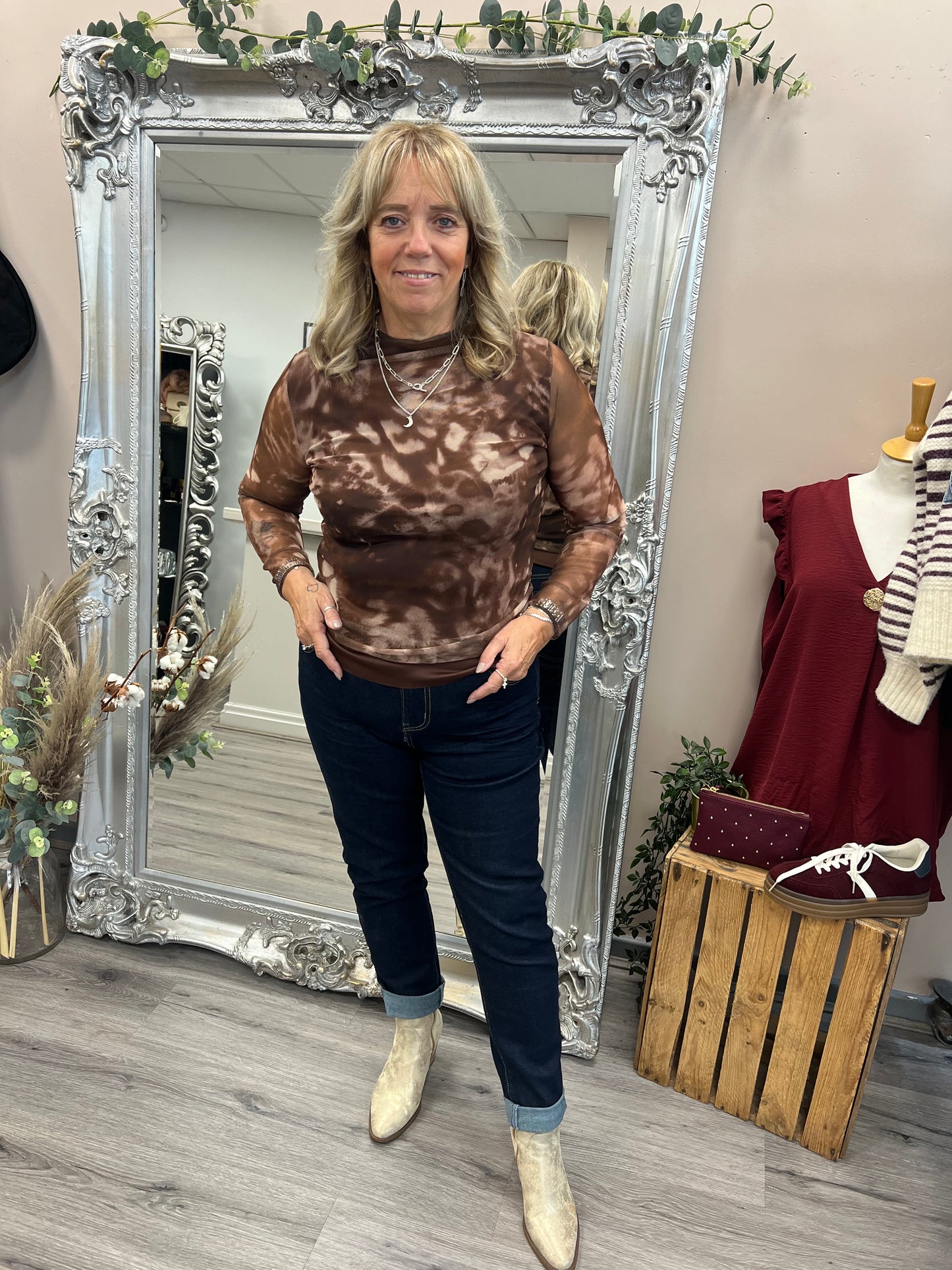 Annie Abstract Mesh Top