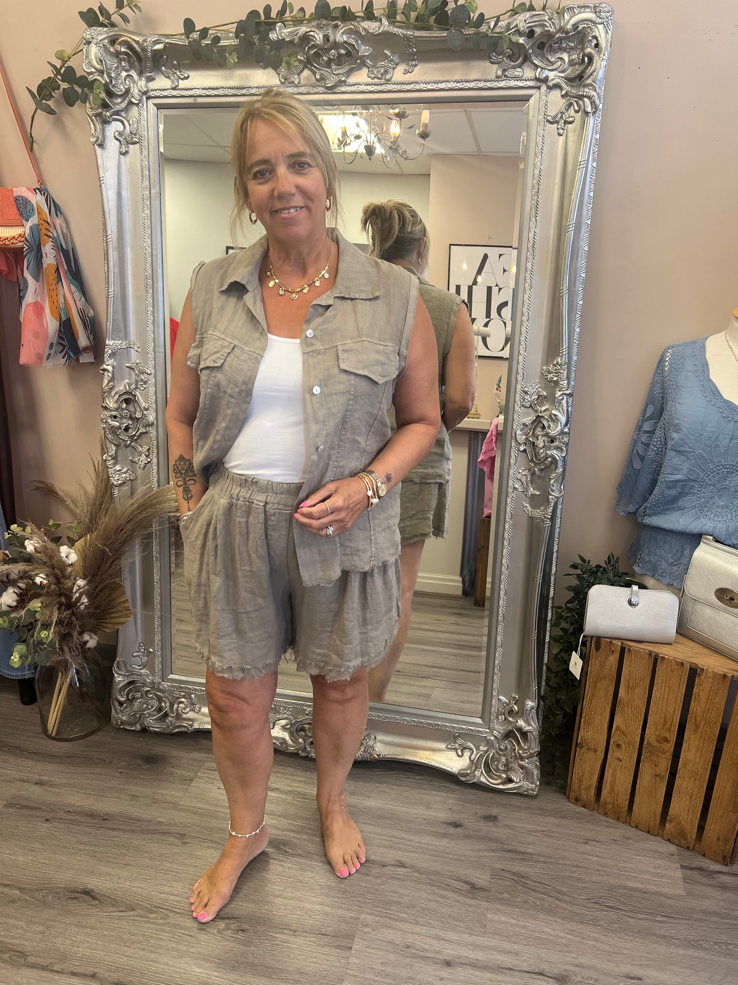 Athena Linen Shorts