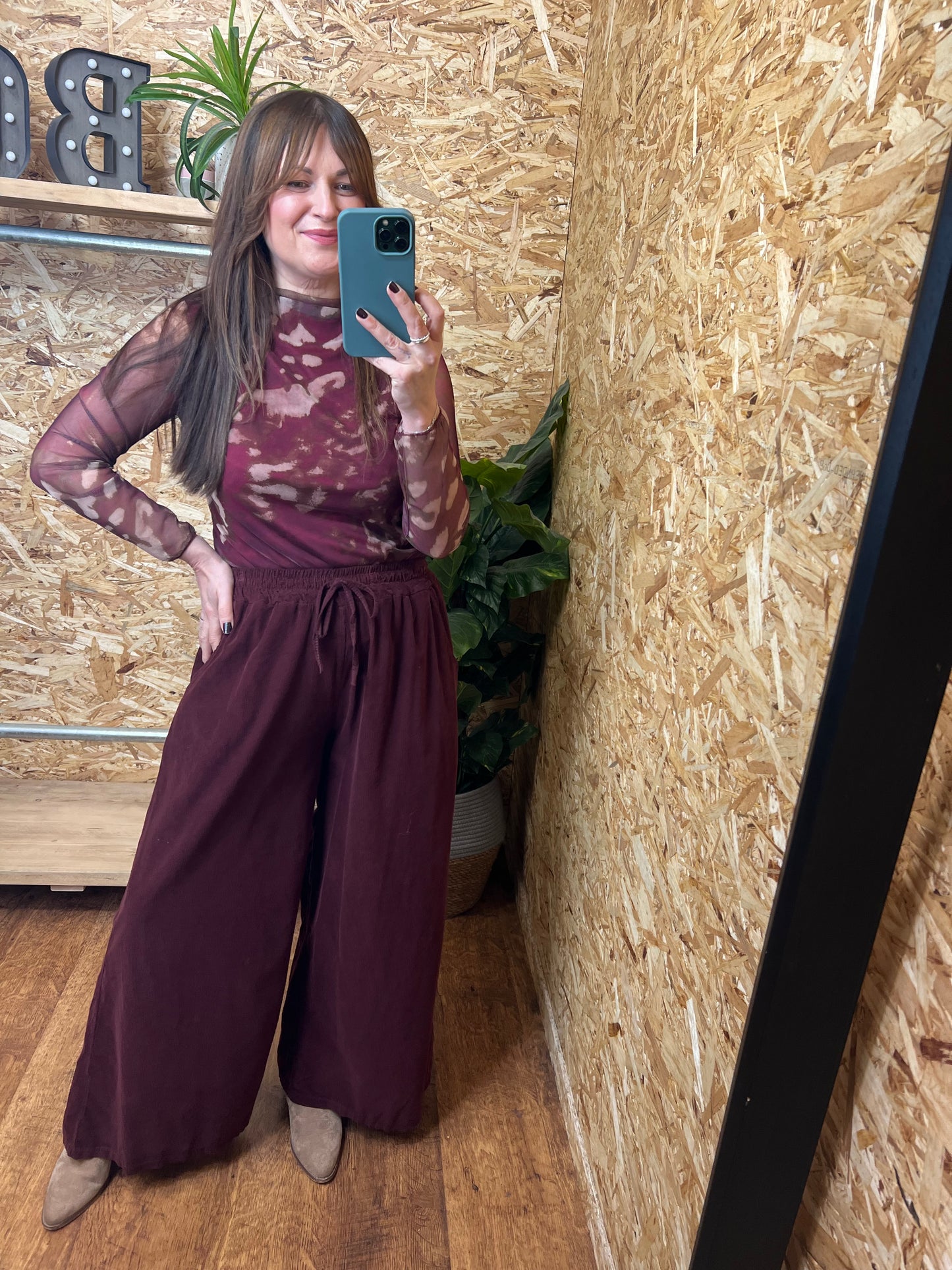 Annie Abstract Mesh Top