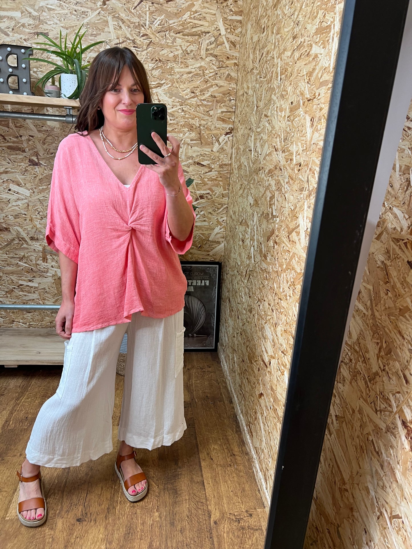 Nola Twist Front Top