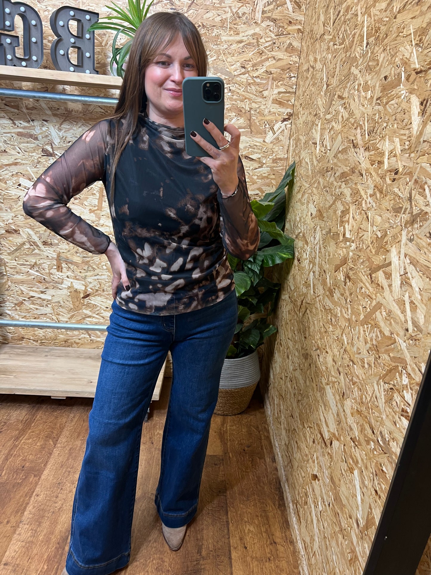 Annie Abstract Mesh Top