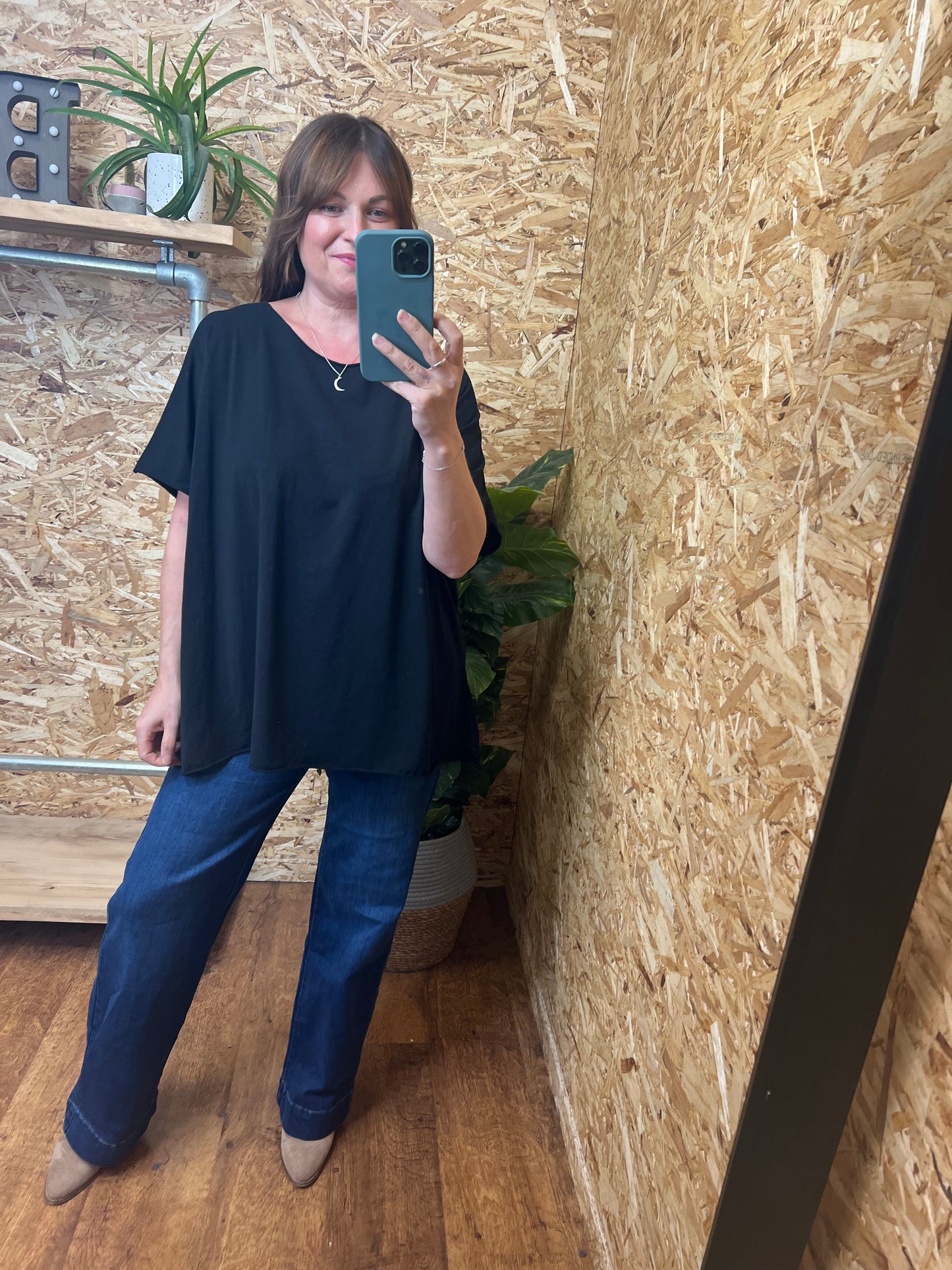 Basic Oversized Tee