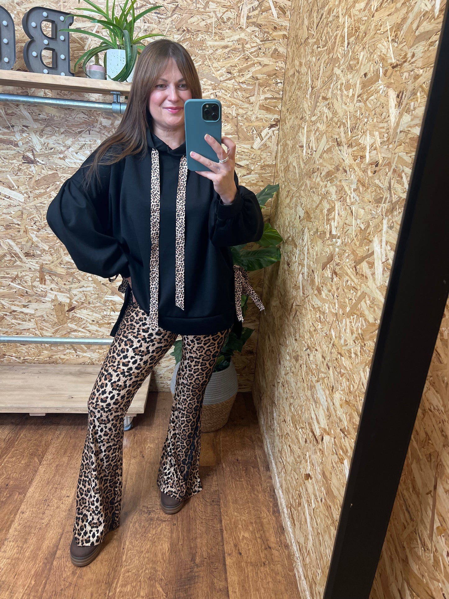 Leopard Flared Leggings