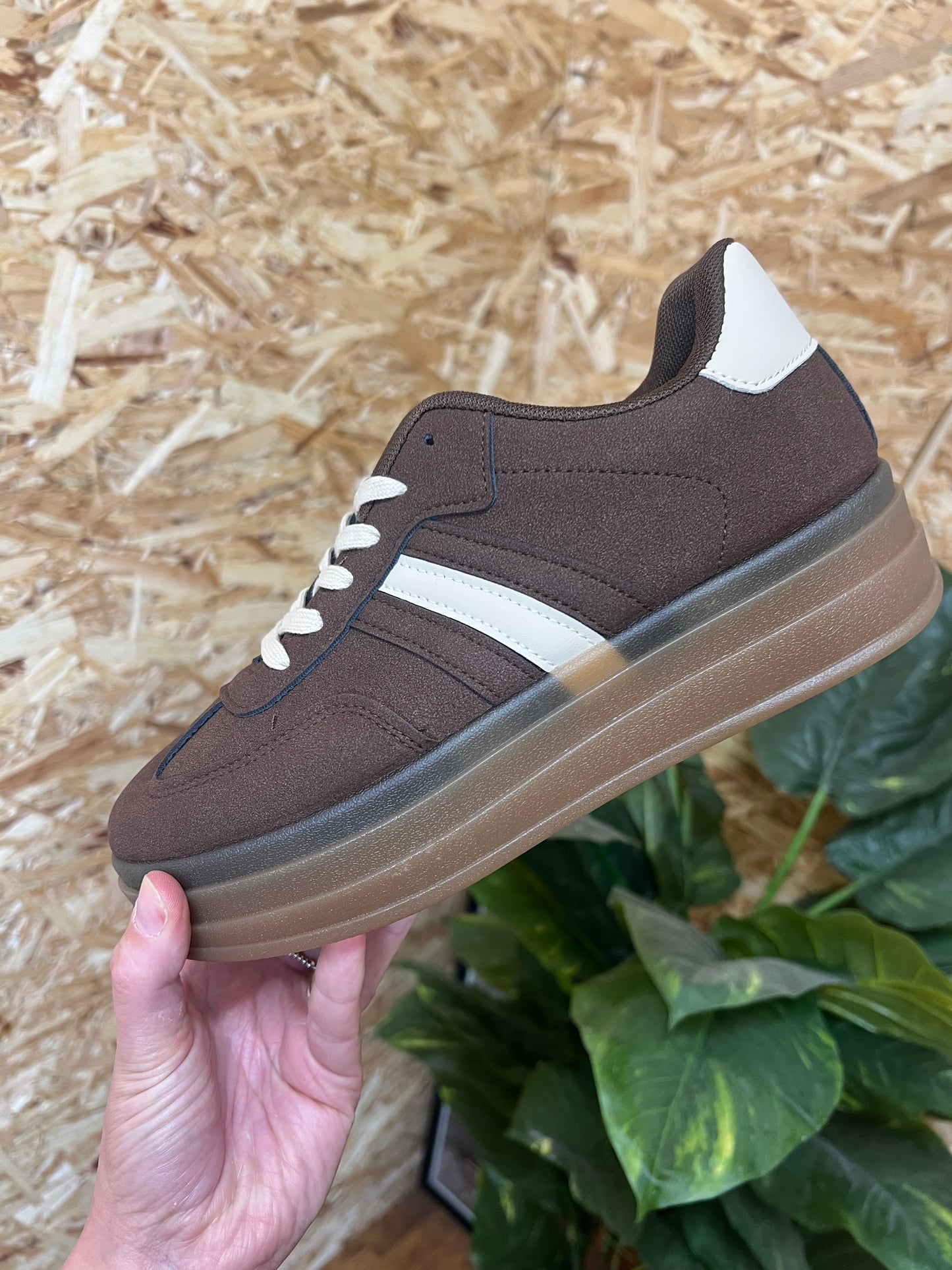 Chocolate Platform Trainer
