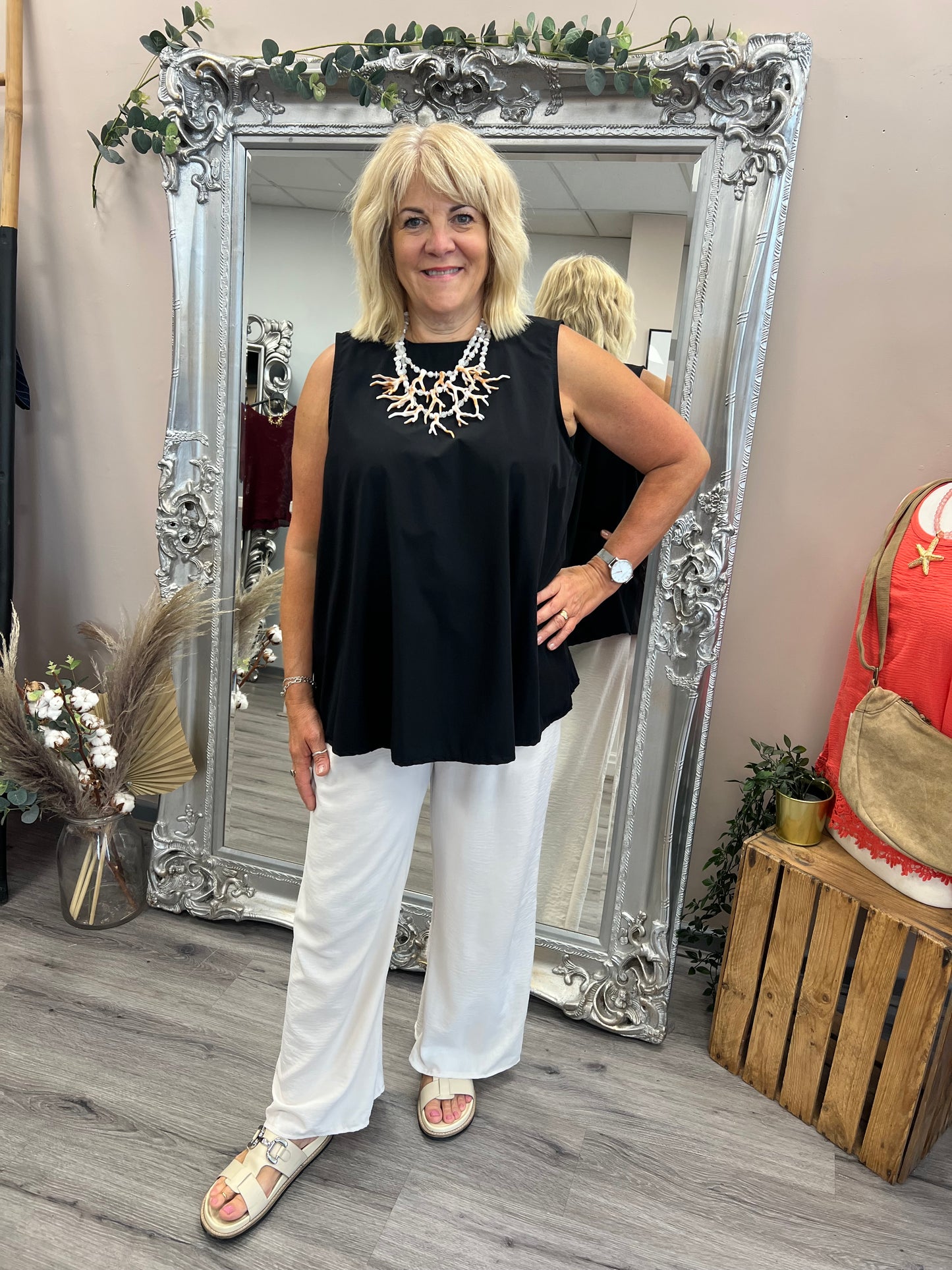 Tie Back Sleevless Top