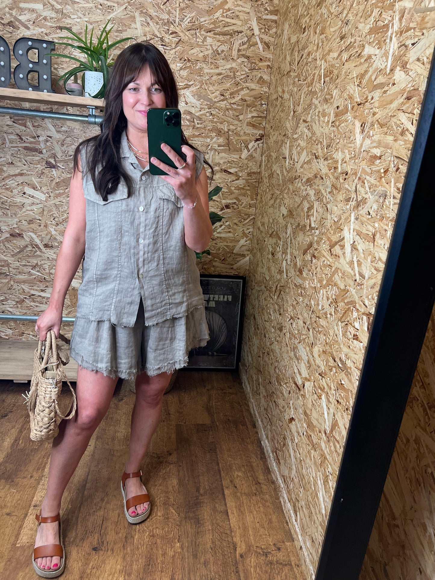 Athena Linen Sleeveless Shirt