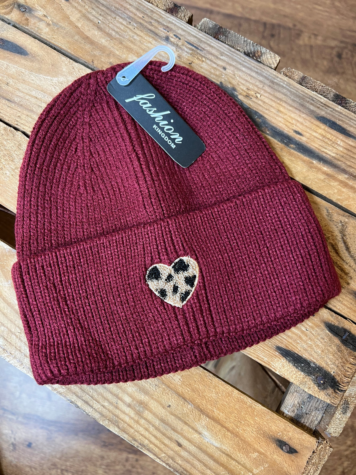 Embroidered Heart Ribbed Hat