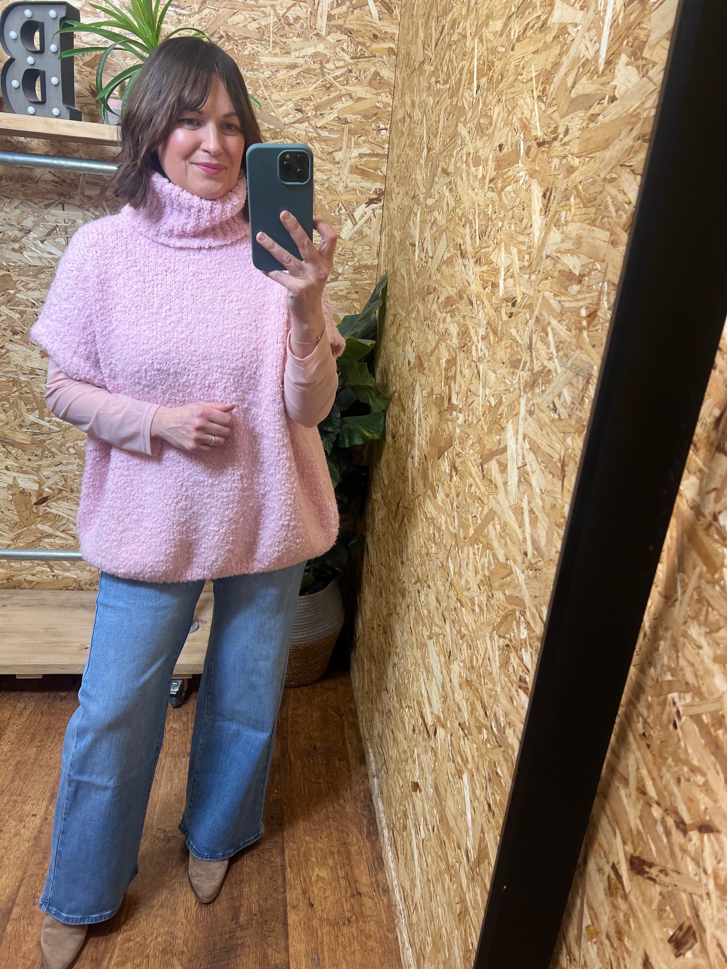 Sleeveless Popcorn Knit