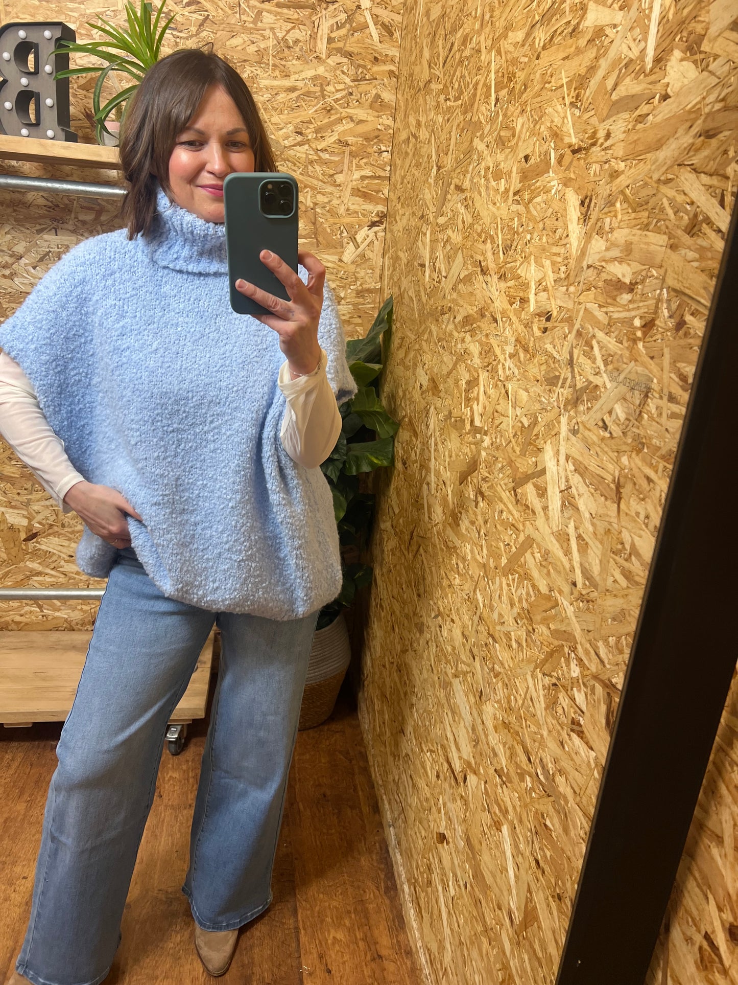 Sleeveless Popcorn Knit