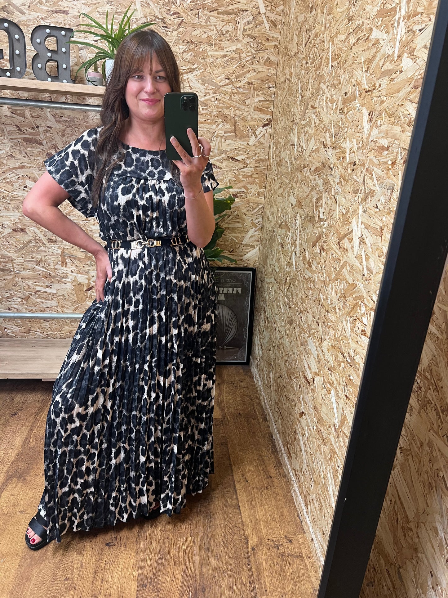Amelia Pleated Maxi Leopard Print