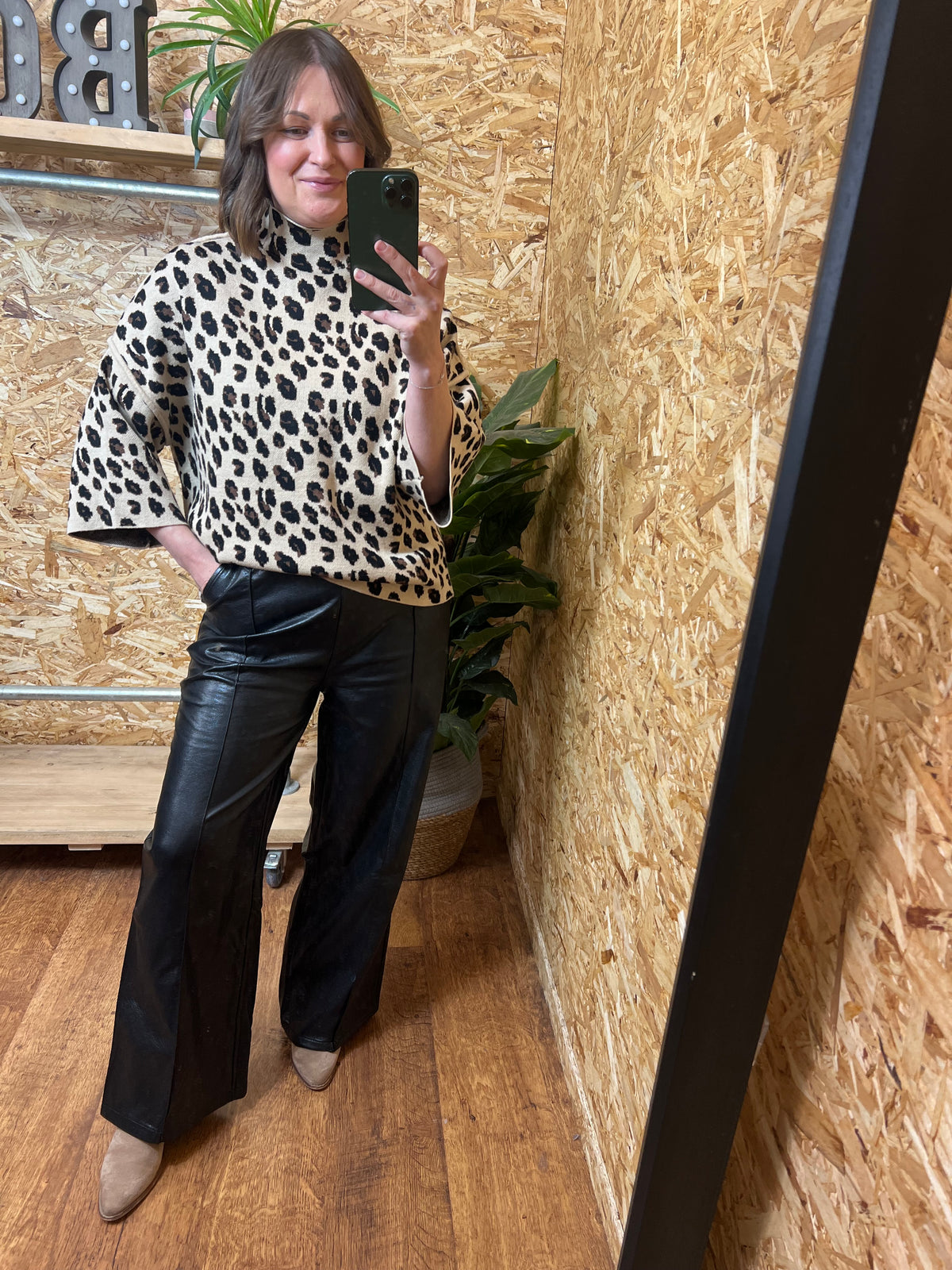 Leopard Piped Edge Knit
