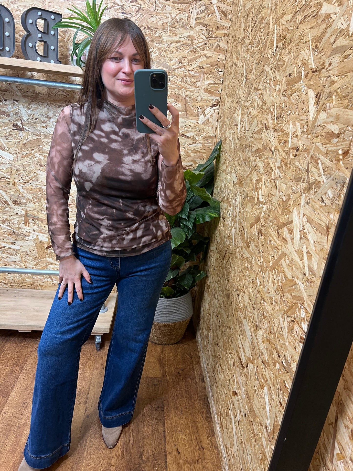 Annie Abstract Mesh Top