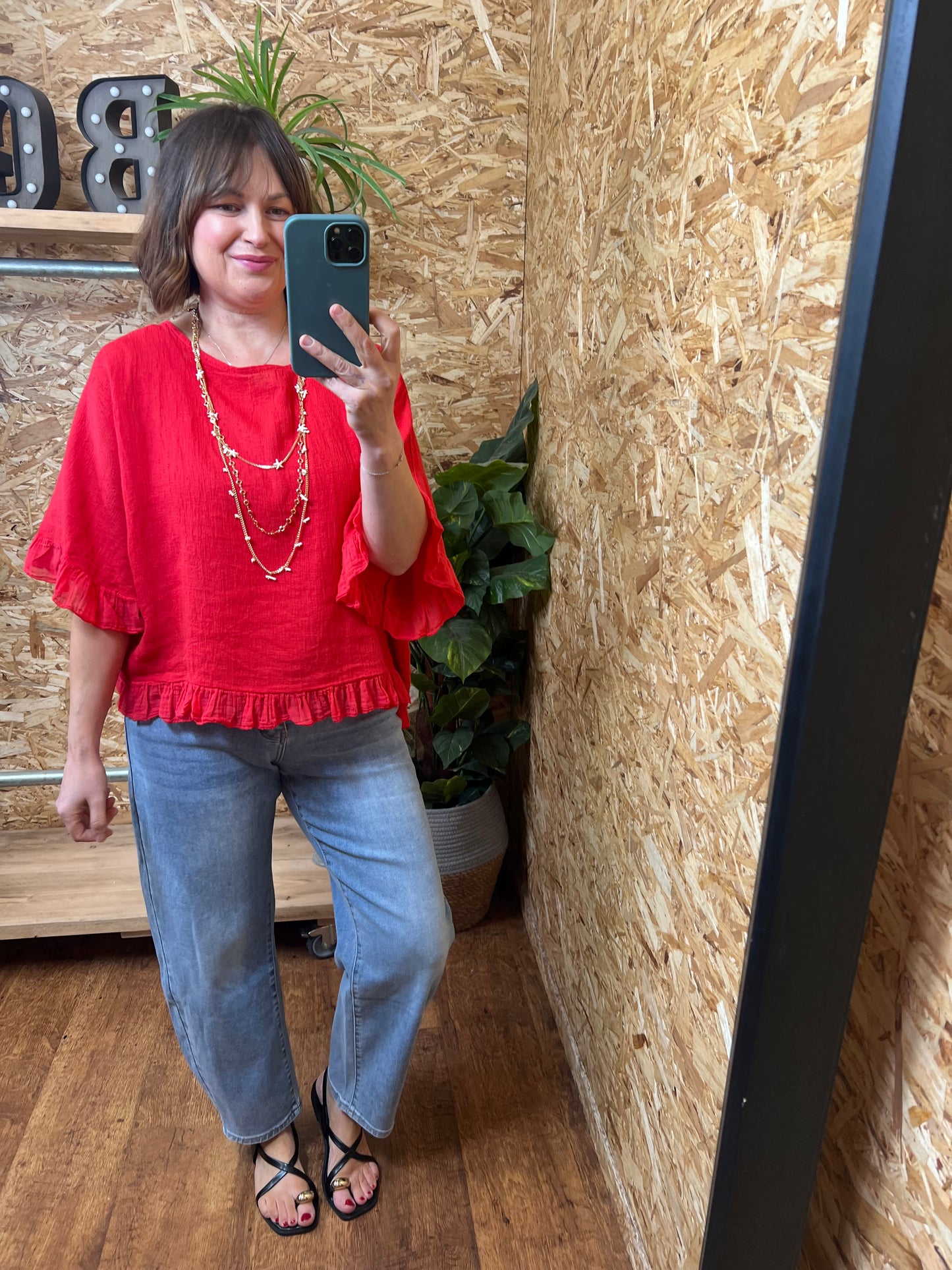 Sandy Frill Top