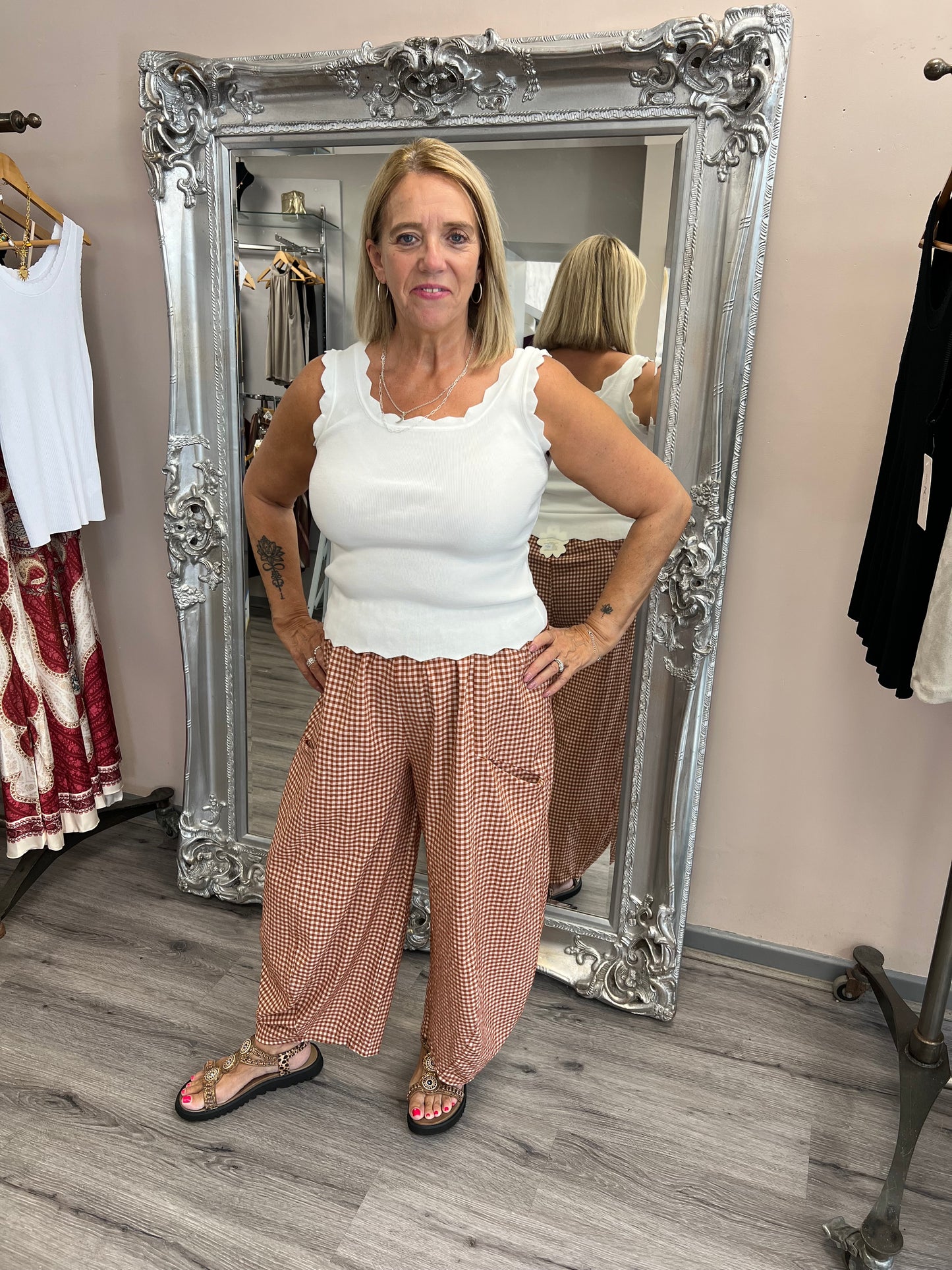 Gingham Barrel Leg Trousers