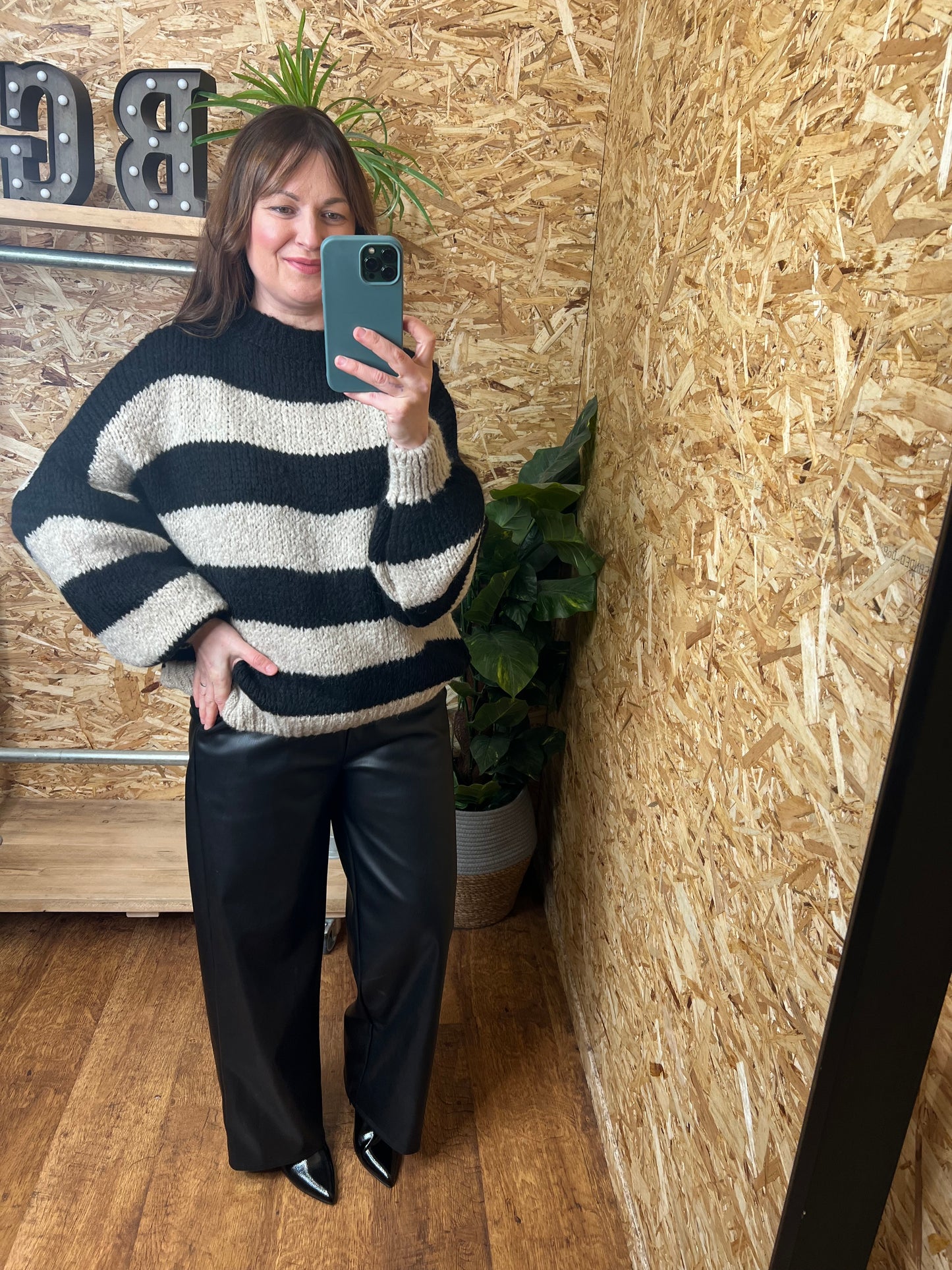 Stripe Balloon Sleeve Knit