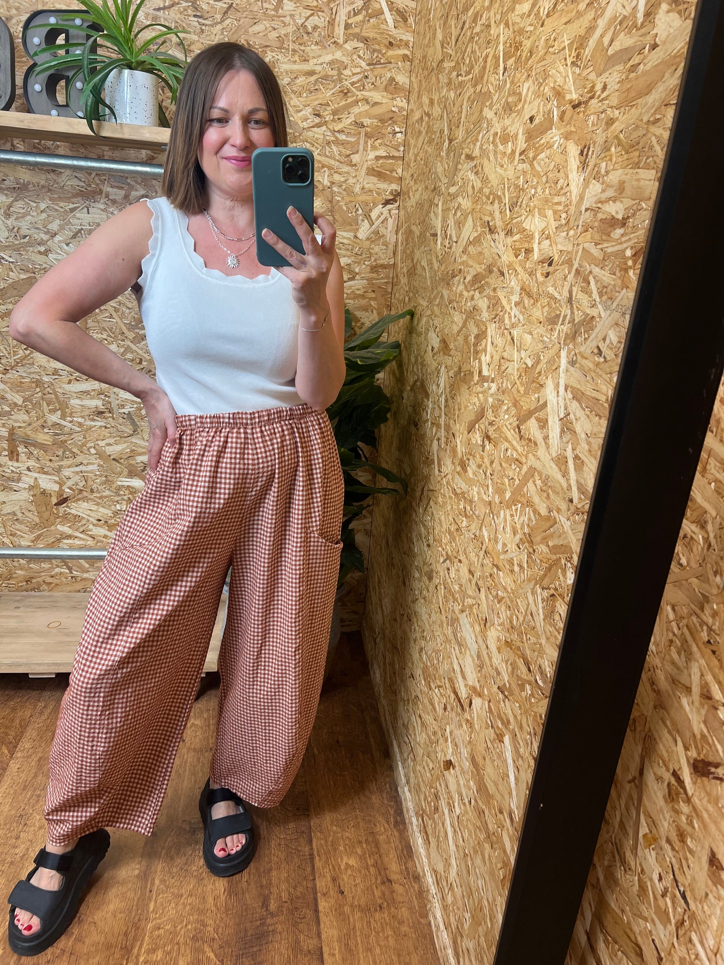 Gingham Barrel Leg Trousers