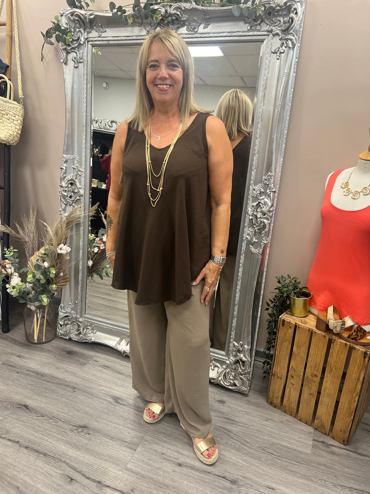 Dolly Swing Vest
