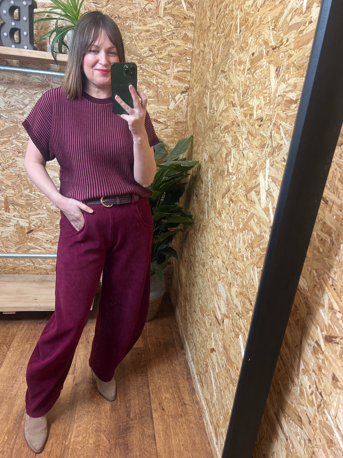 Hannah Barrel Cord Trousers