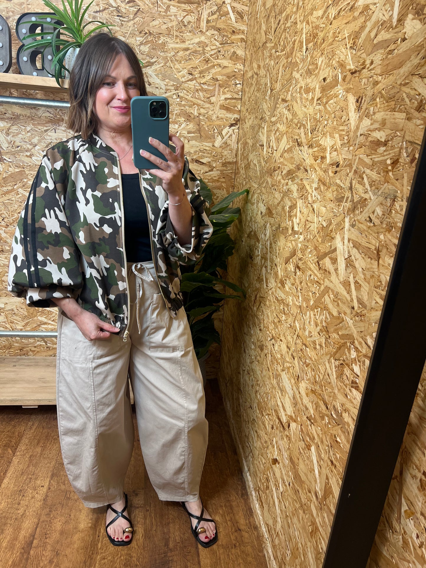 Short Stripe Sleeve Jersey Bomber