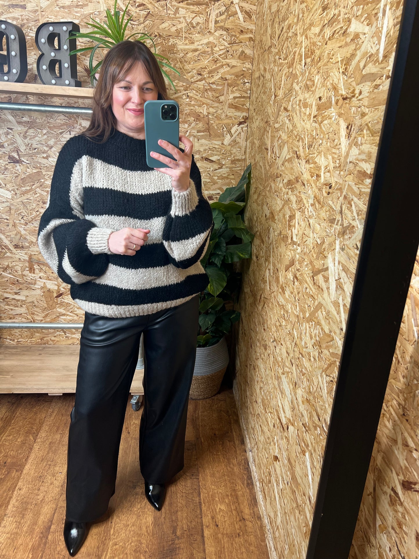 Stripe Balloon Sleeve Knit