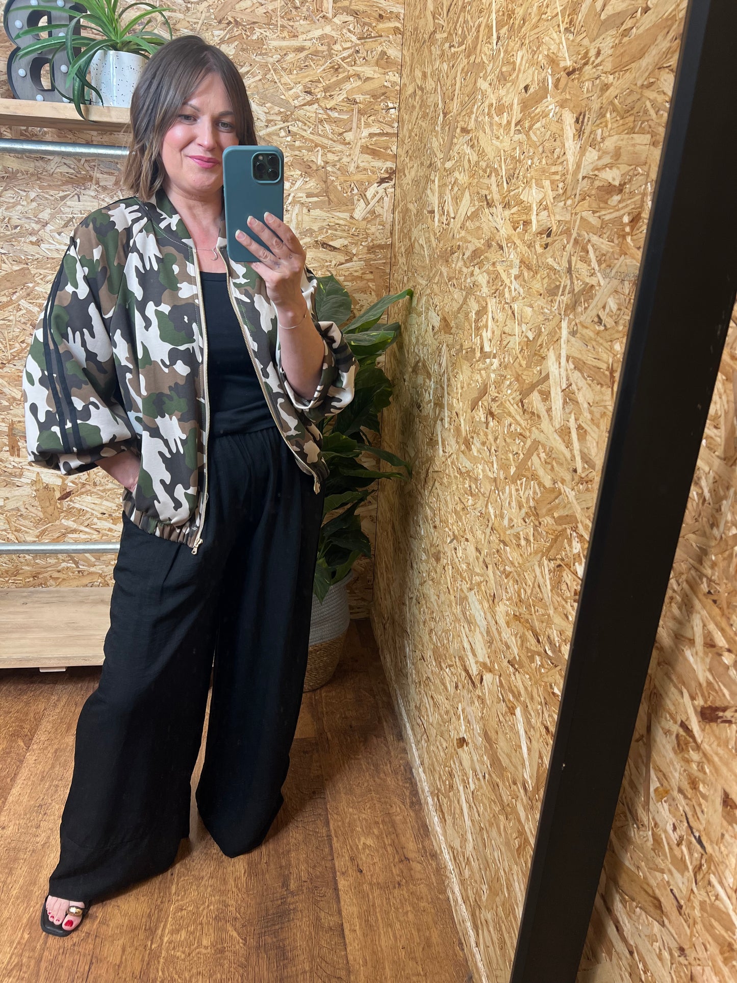 Short Stripe Sleeve Jersey Bomber