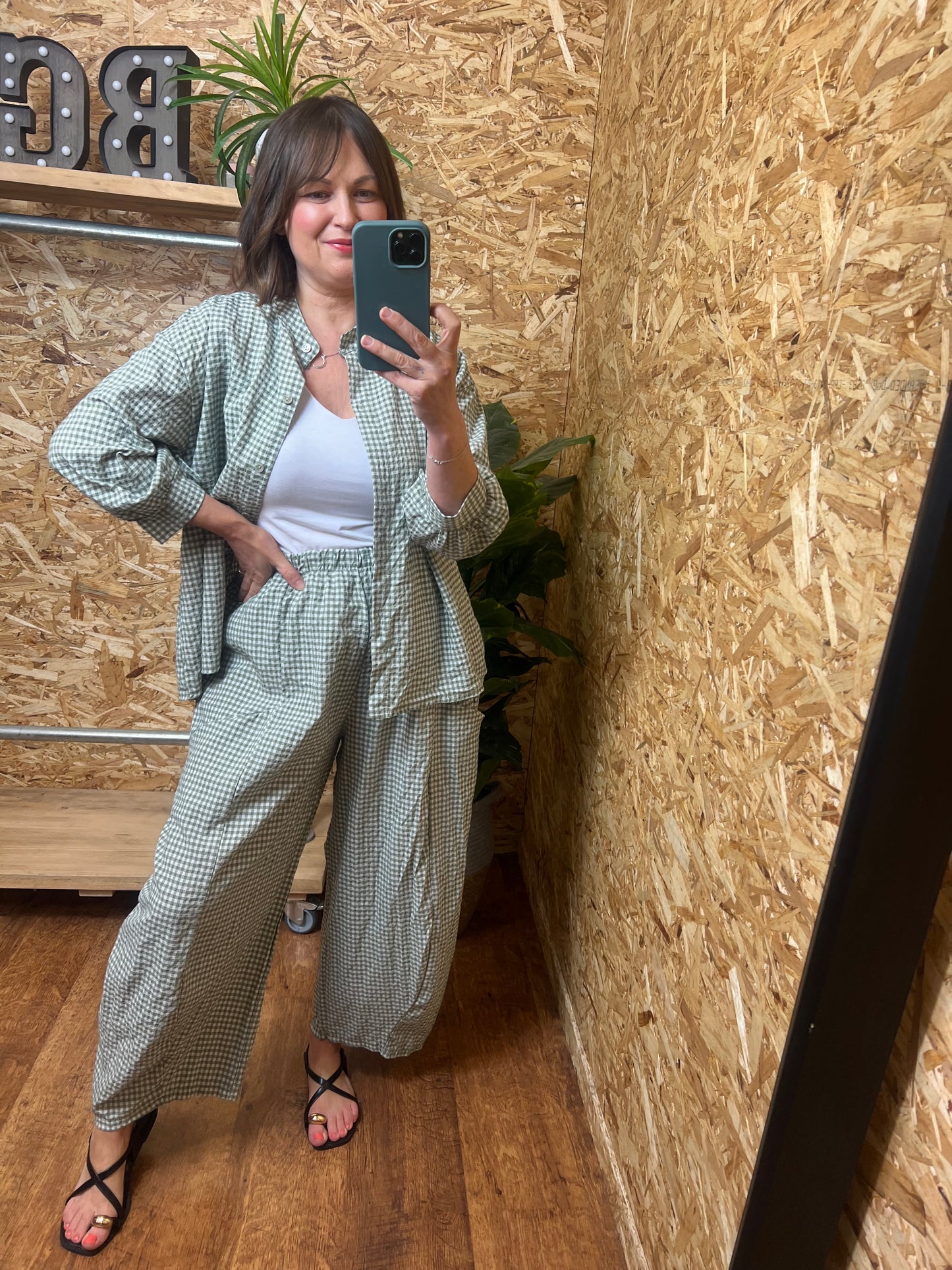 Gingham Barrel Trousers
