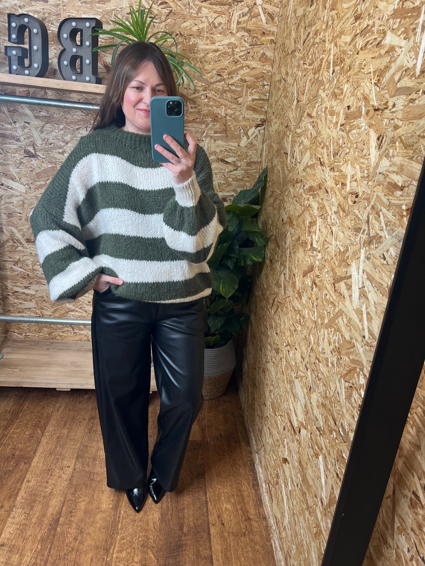 Stripe Balloon Sleeve Knit