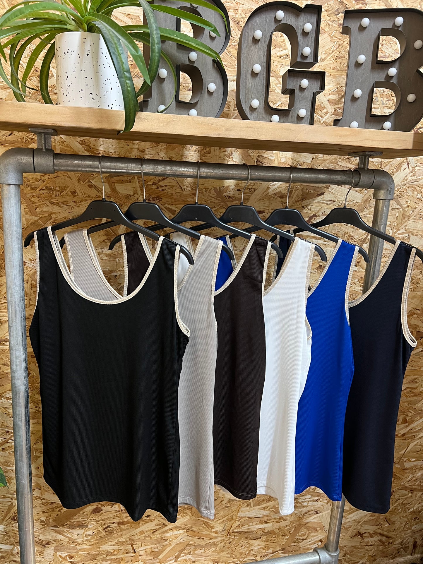 Gold Trim Ribbed Vest