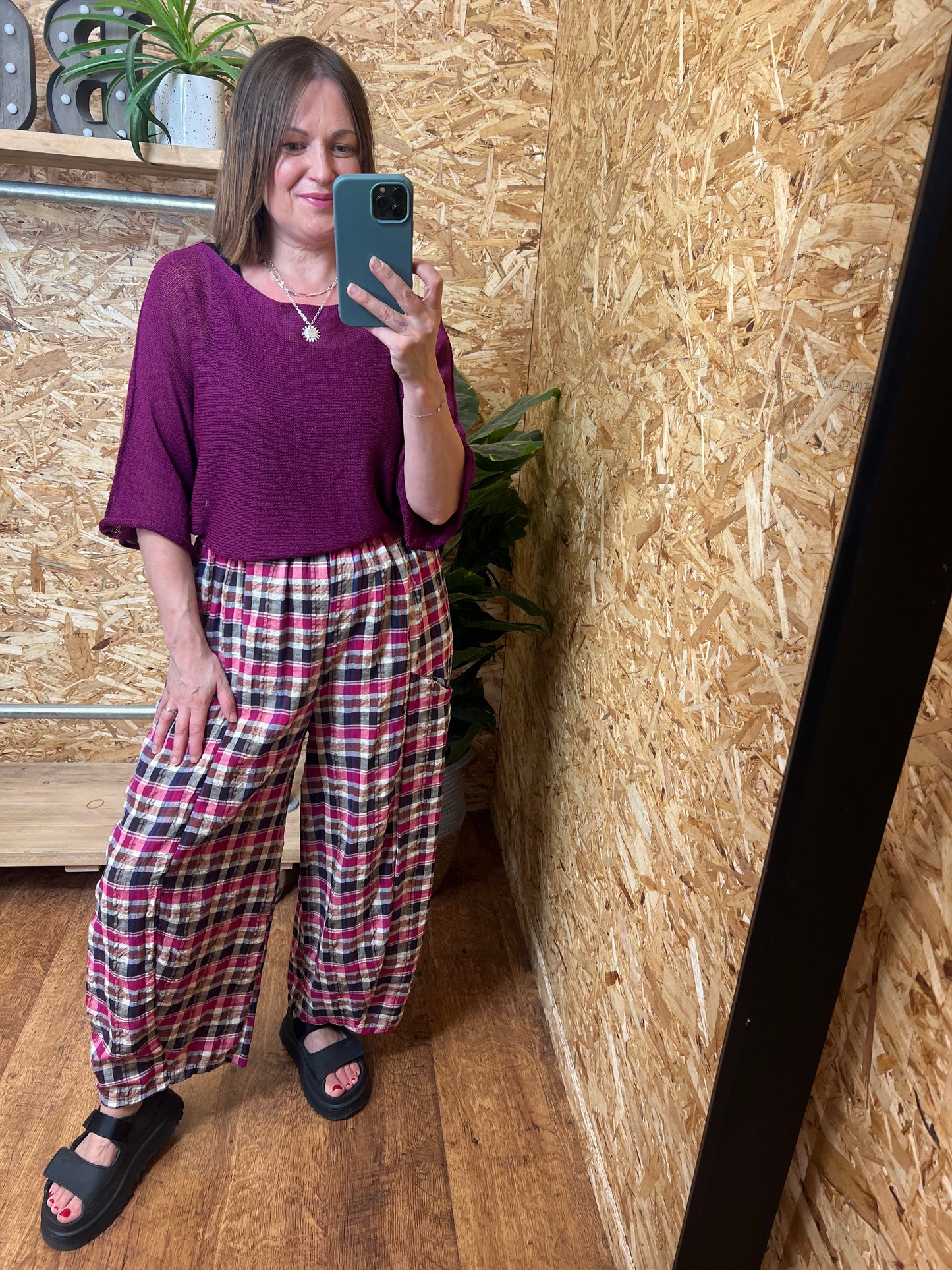 Checked Barrel Leg Trousers