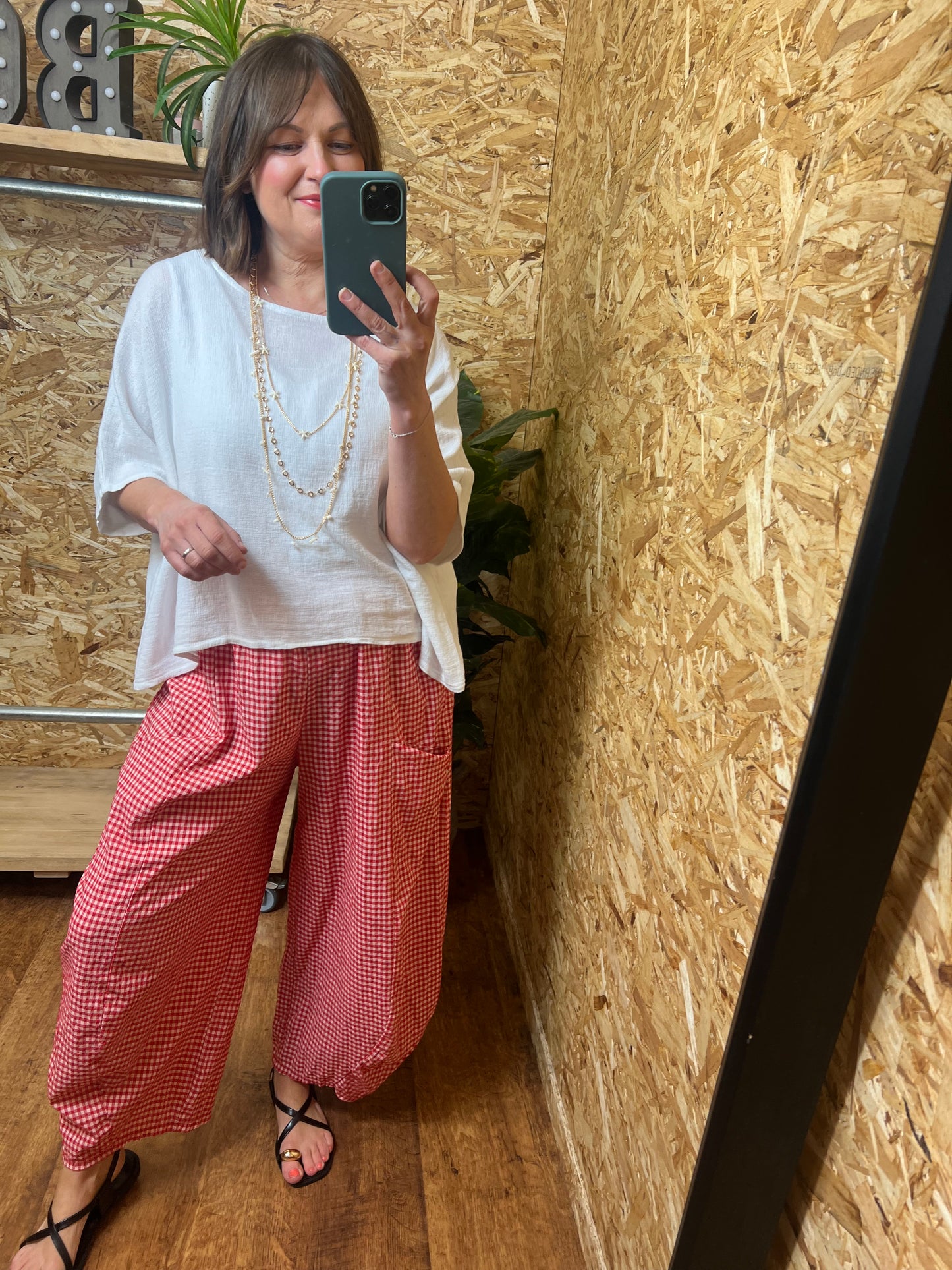 Gingham Barrel Trousers