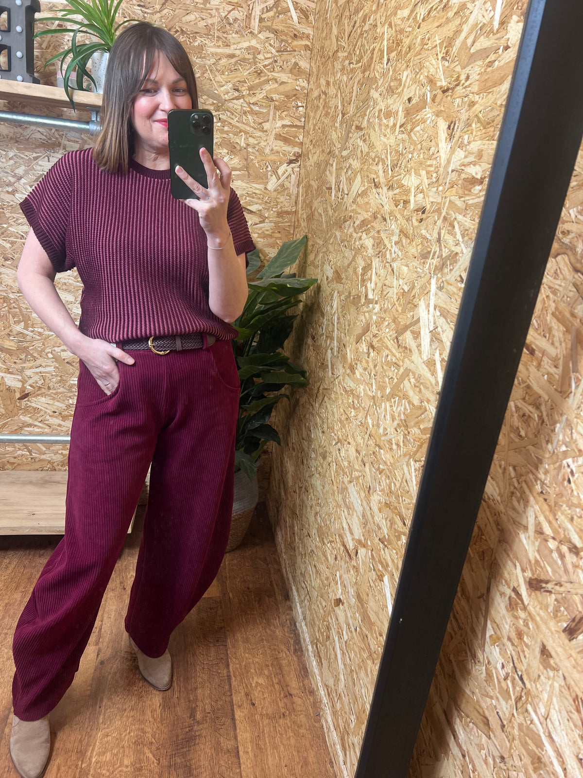 Hannah Barrel Cord Trousers