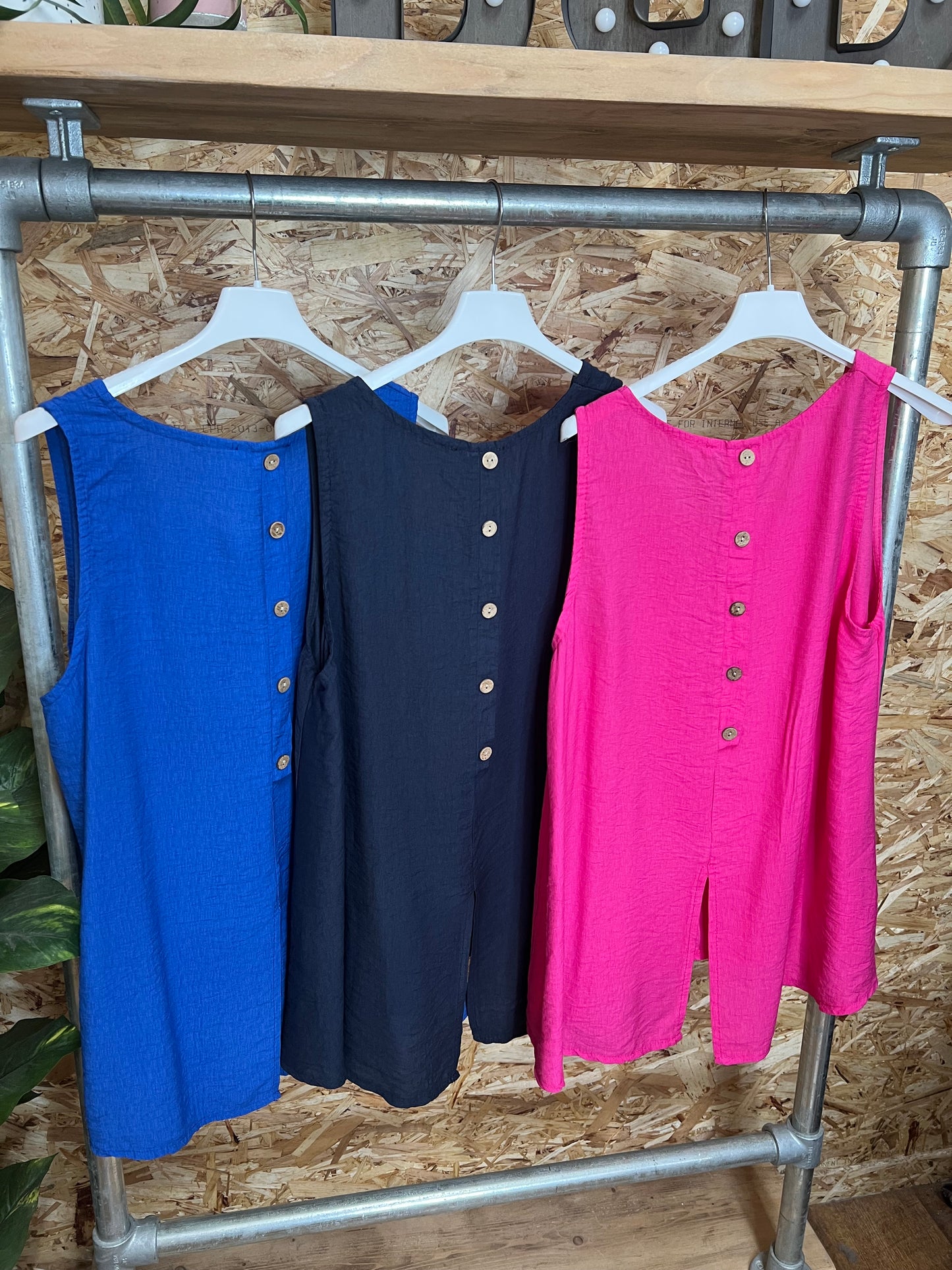 Ellie Button Back Top