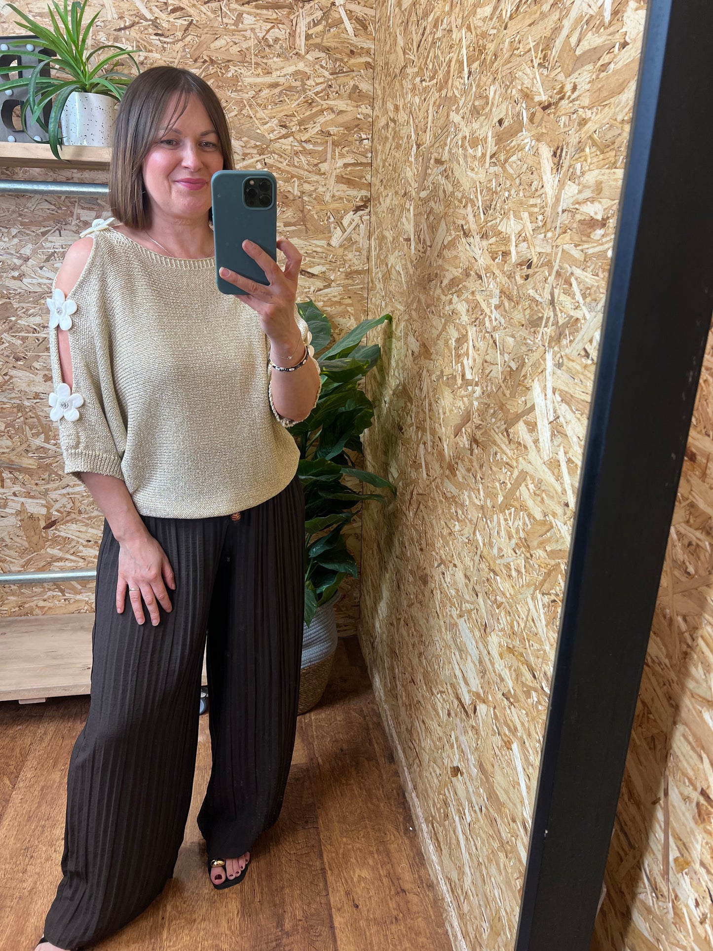 Gold Lurex Daisy Shoulder Knit