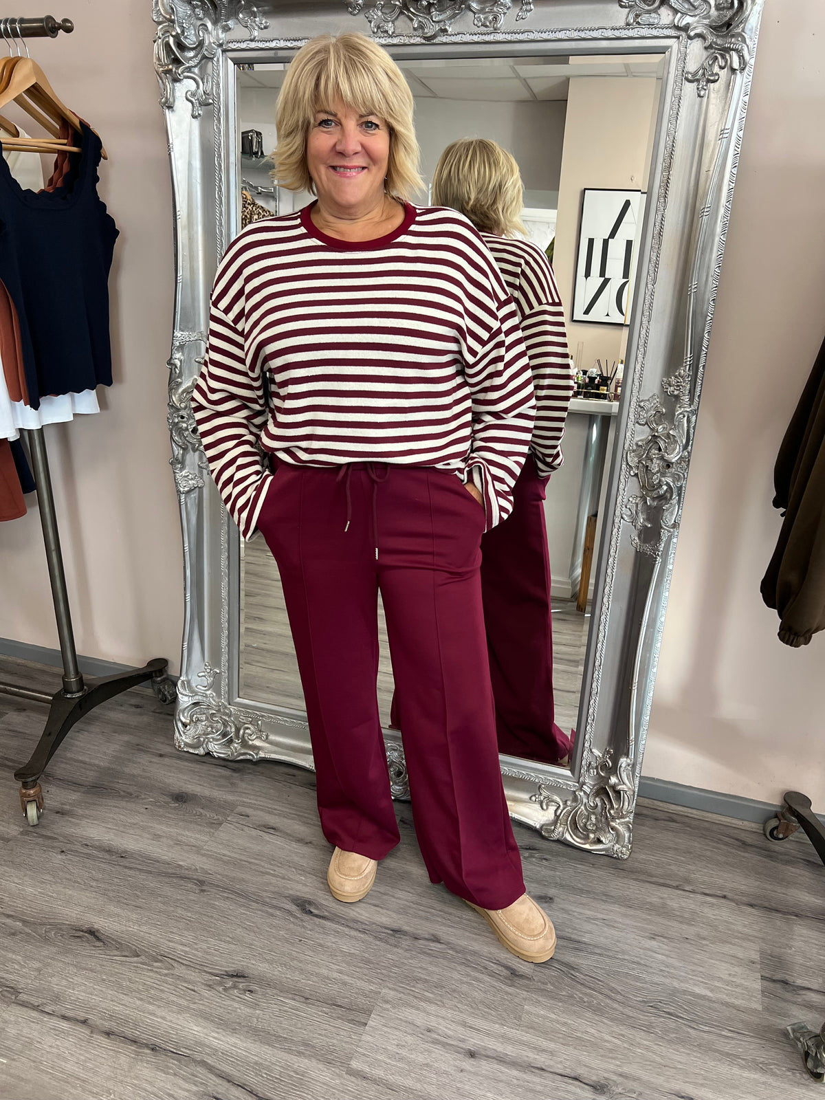 Basic Stripe Sweatshirt