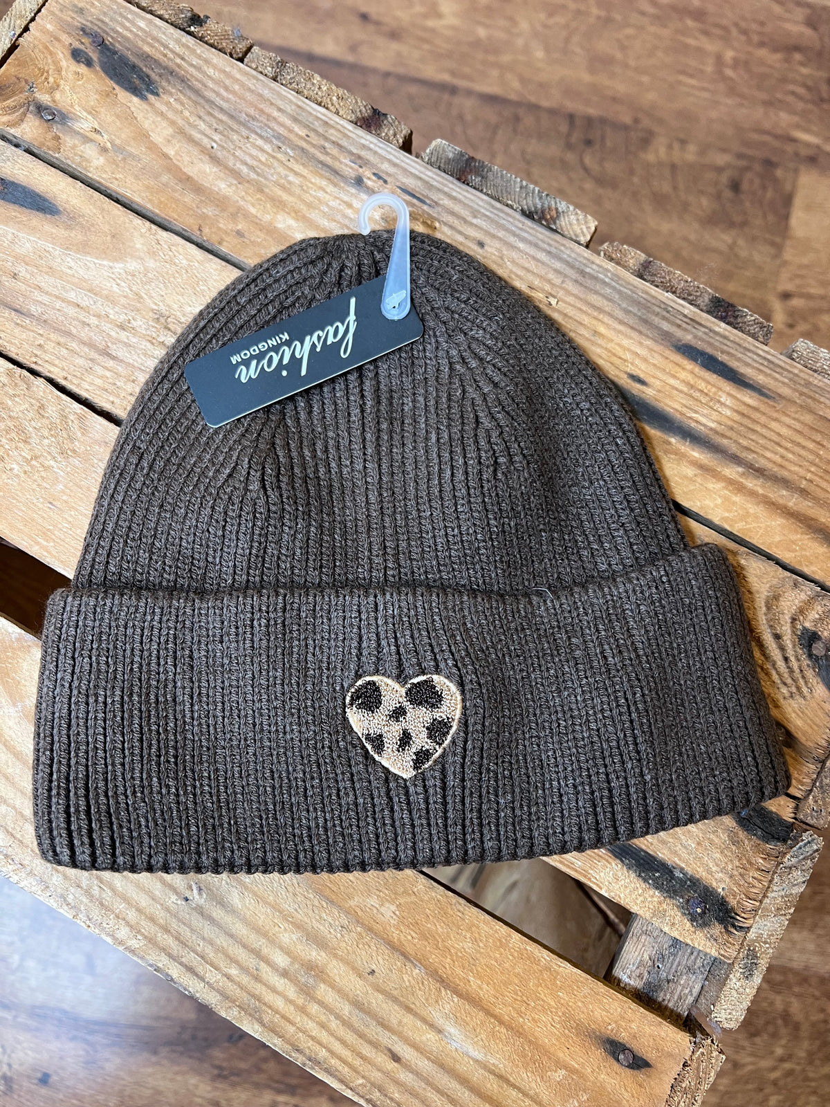Embroidered Heart Ribbed Hat
