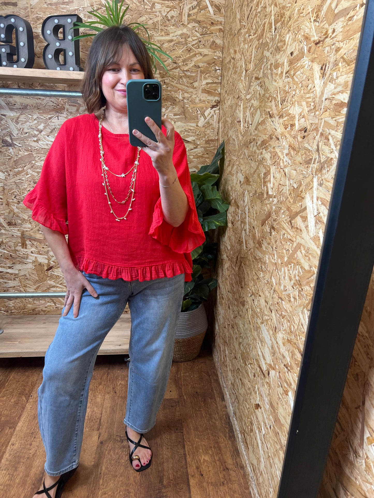 Sandy Frill Top