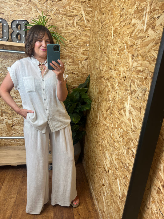 Raya Plisse Trousers