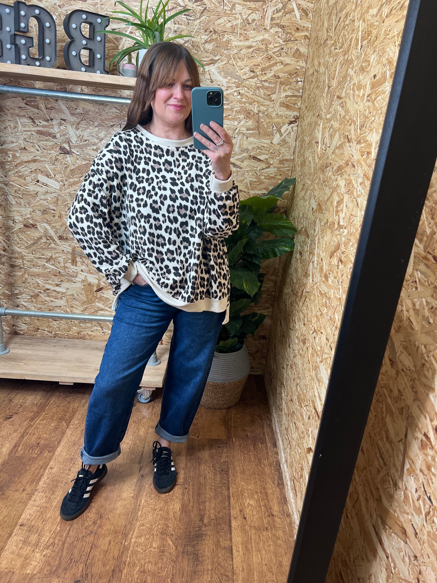 Oversized Leopard Sweatshirt