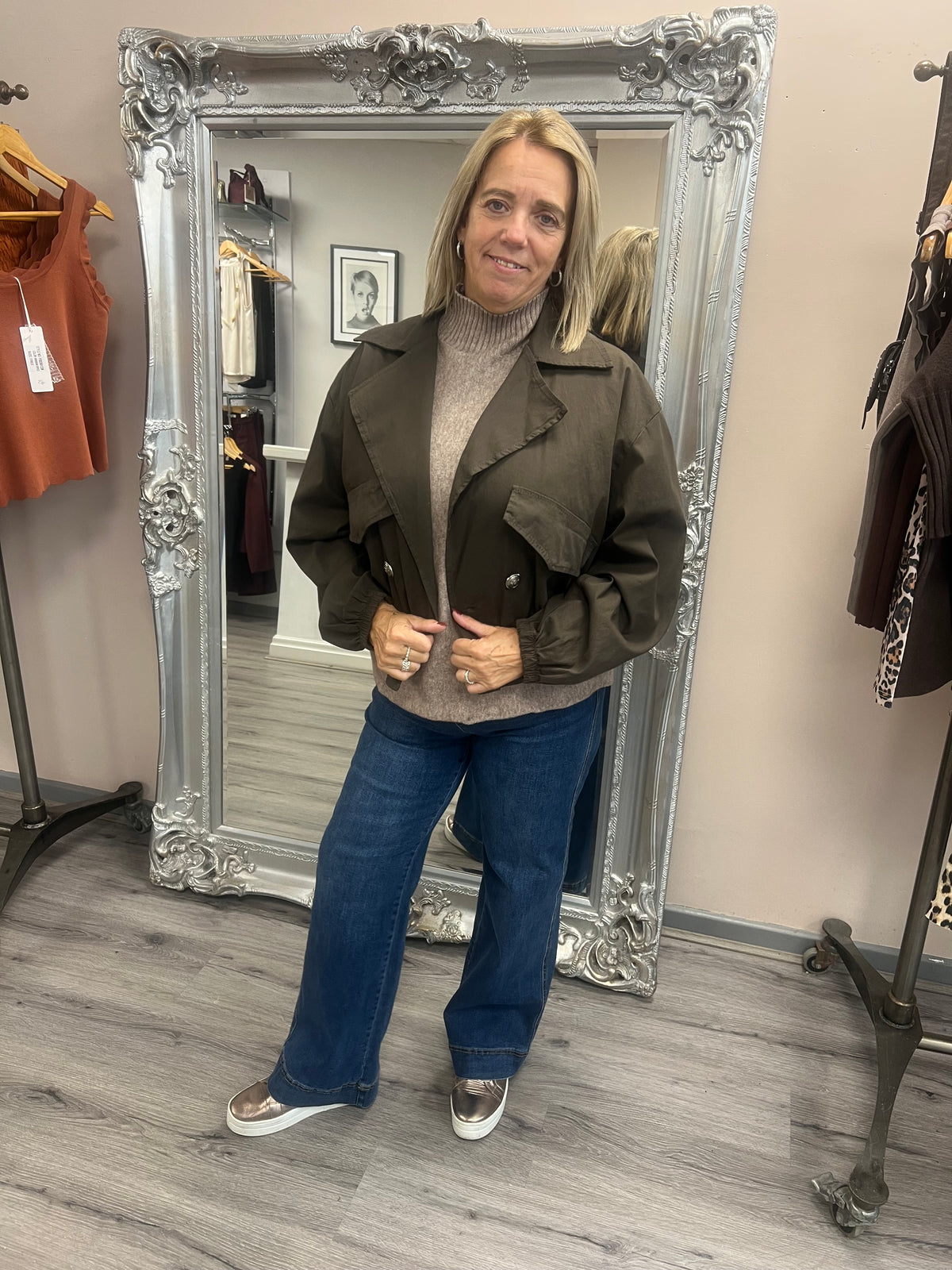 Trench Style Bomber