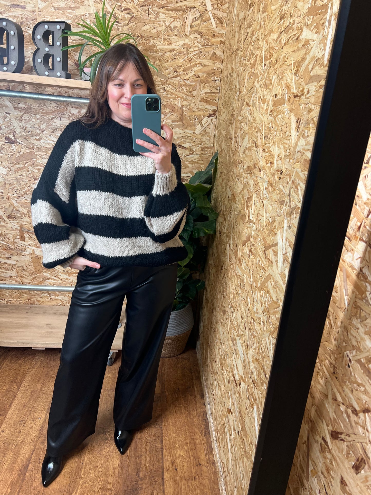 Stripe Balloon Sleeve Knit