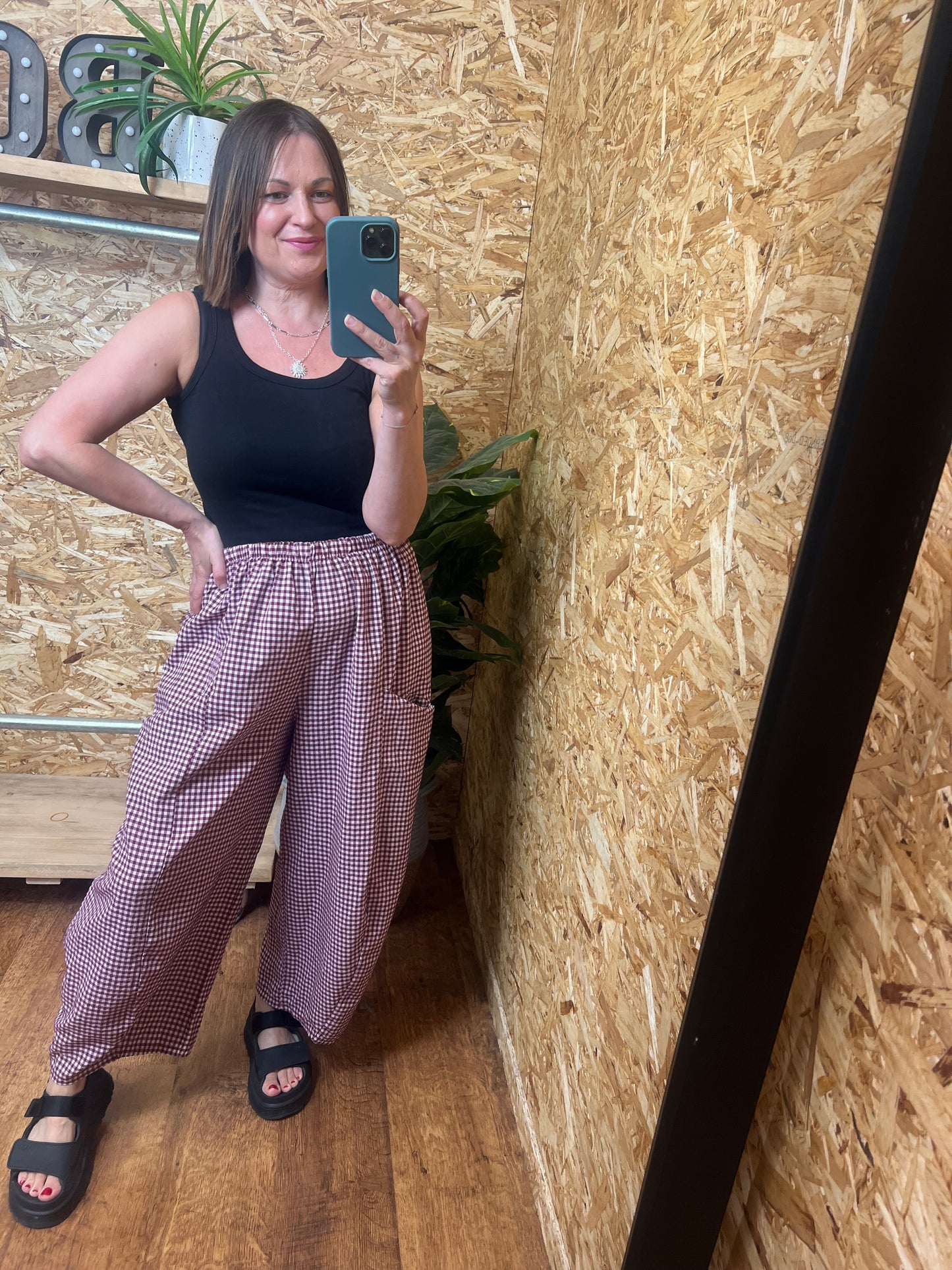 Gingham Barrel Leg Trousers