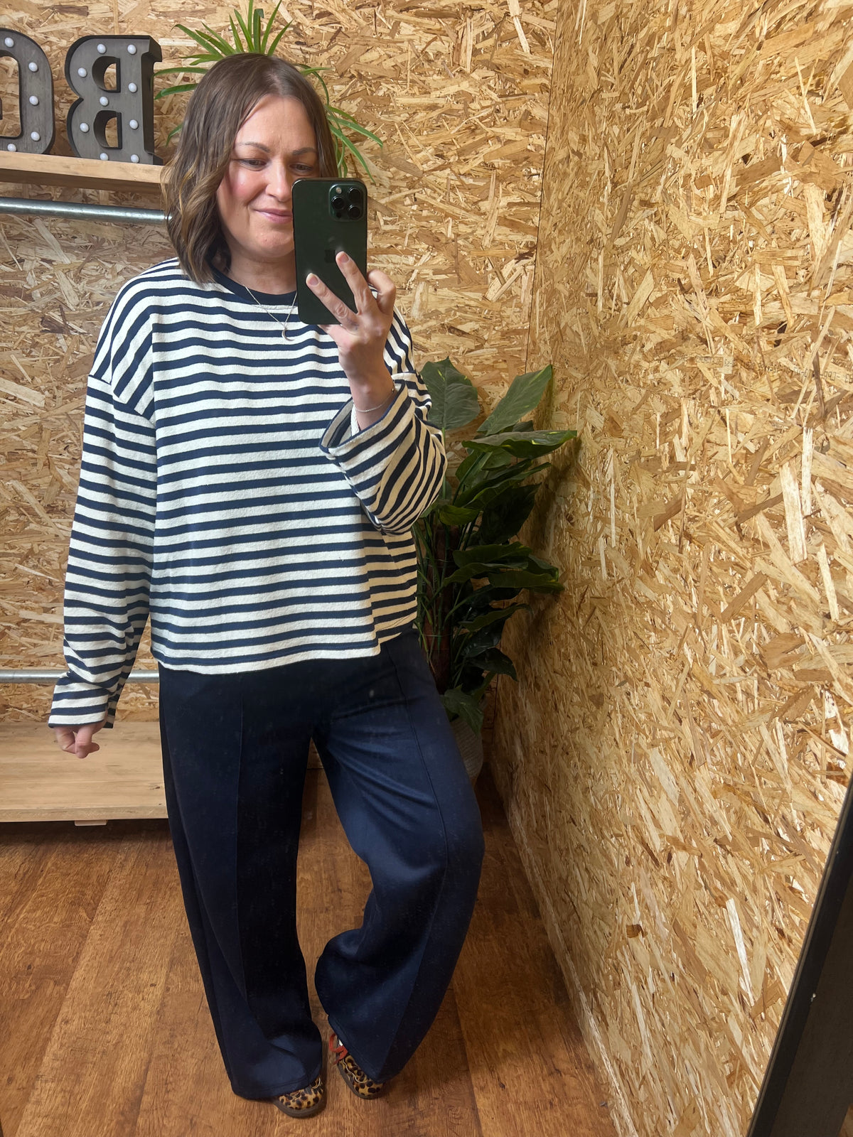 Basic Stripe Sweatshirt