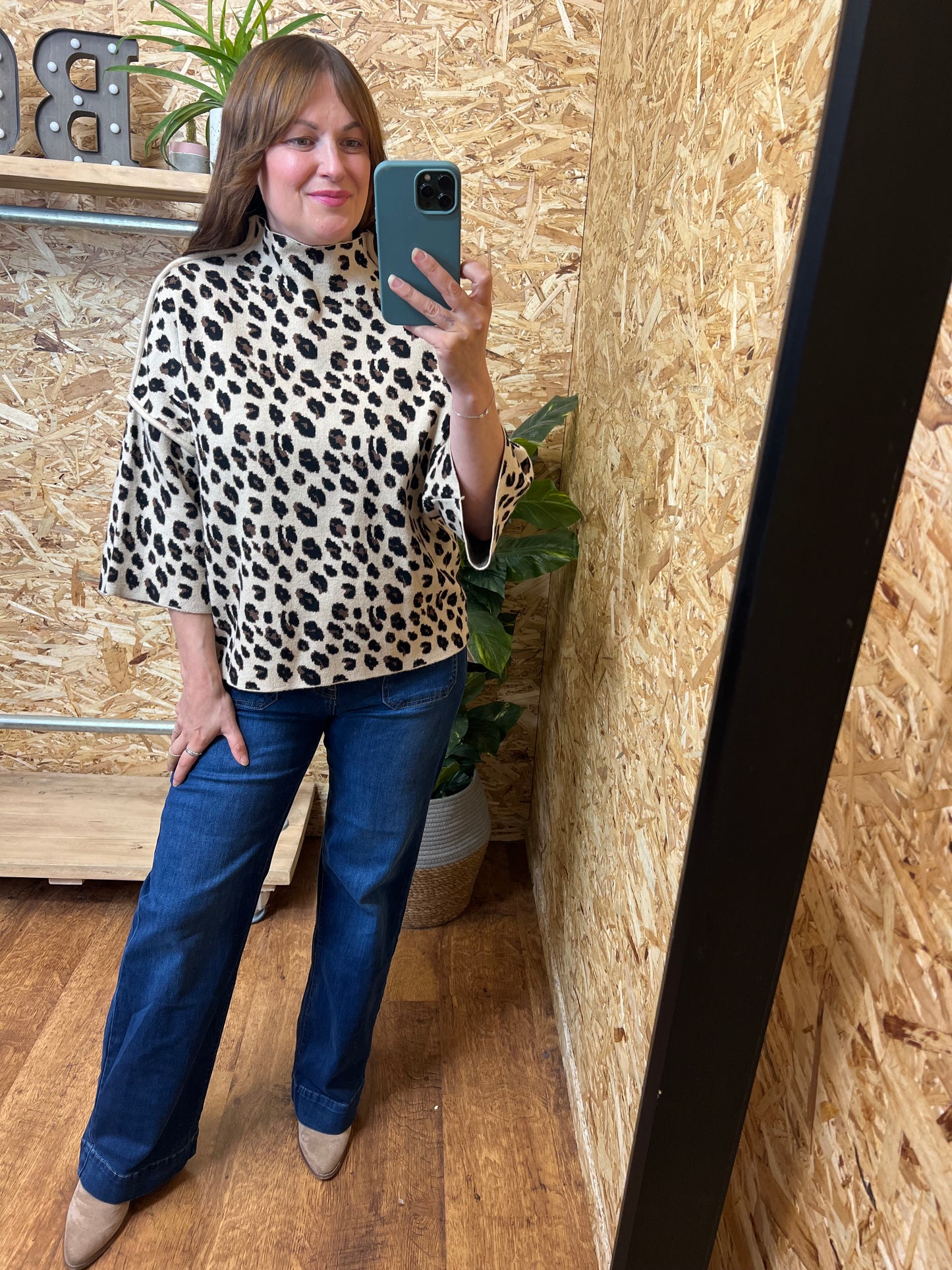 Leopard Short Sleeve Knit