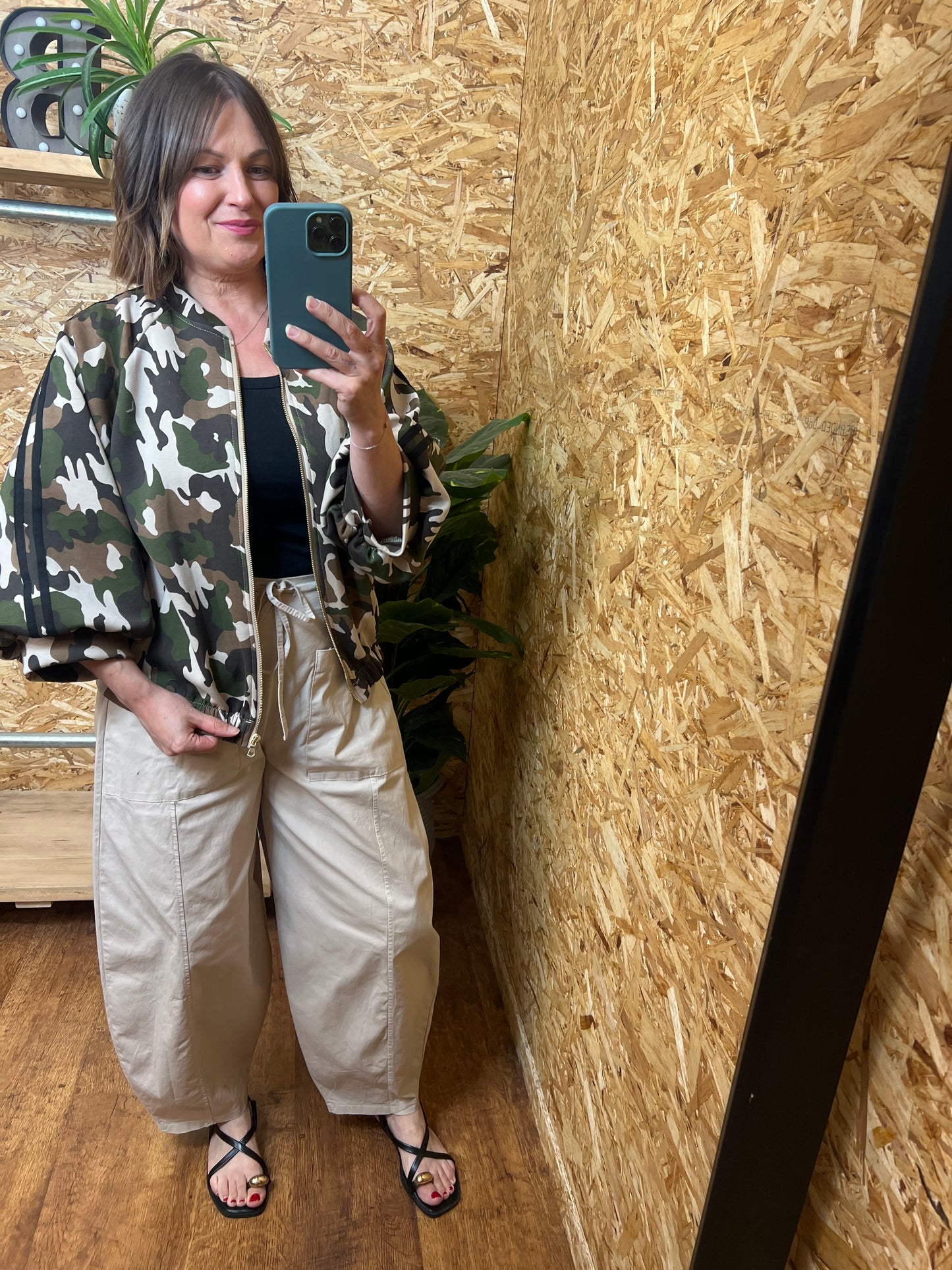 Short Stripe Sleeve Jersey Bomber